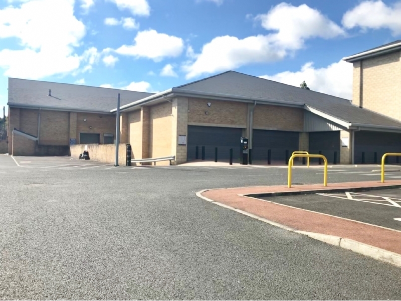 2 Queens Lancashire Way, Burnley, LAN for Sale