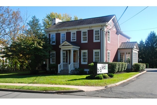 238 W Delaware Ave, Pennington, NJ for Rent