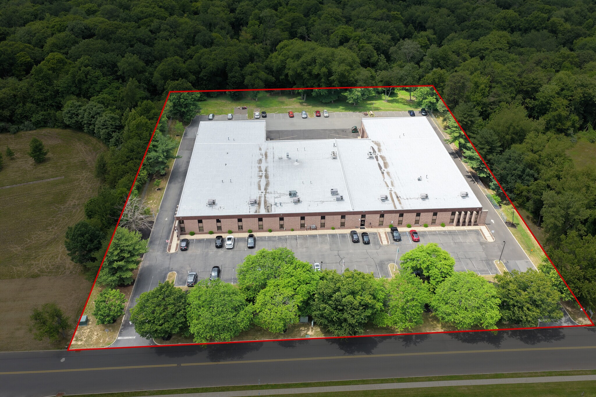 14-16 Thomas J Rhodes Industrial Dr, Trenton, NJ for Rent