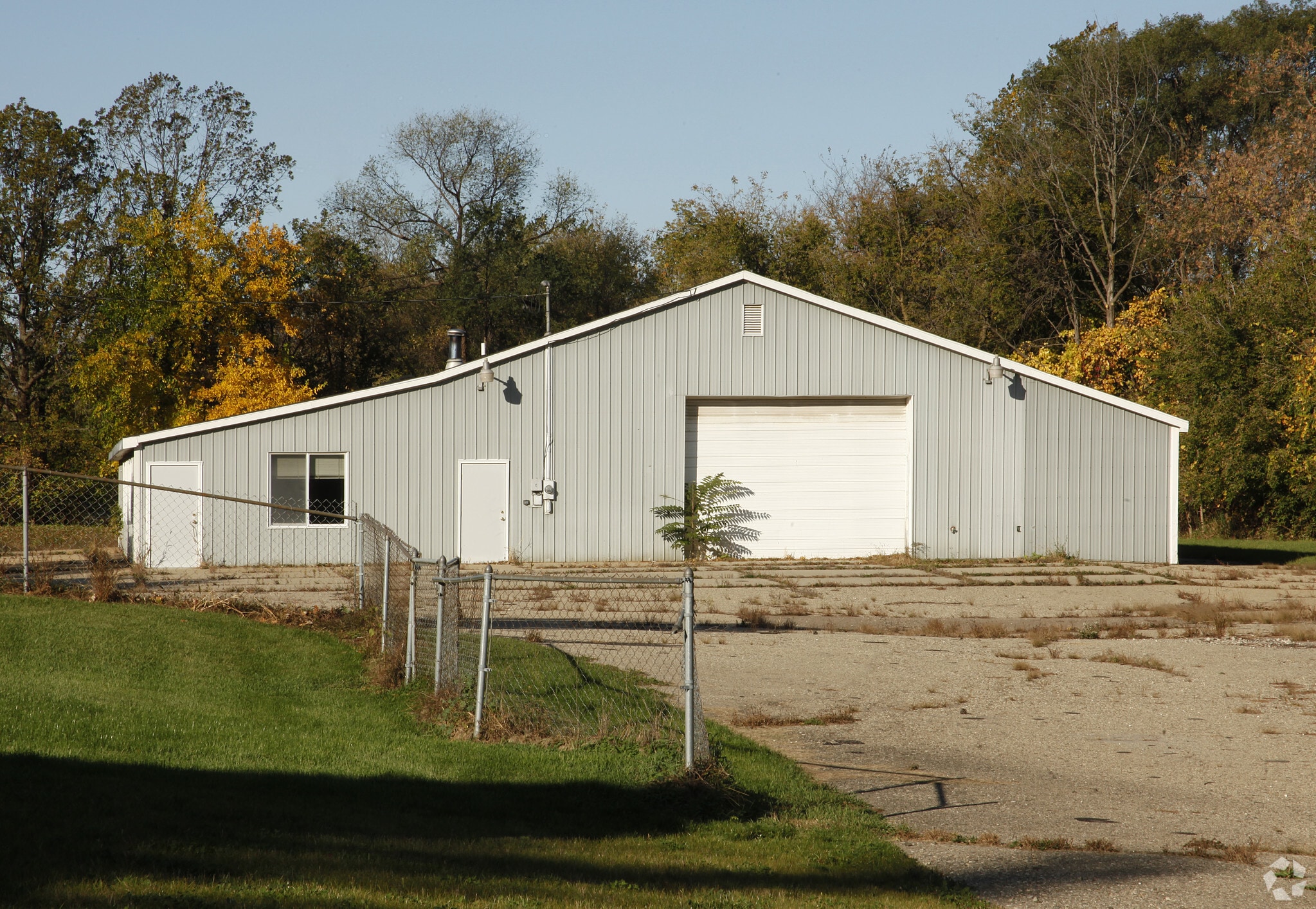 546 McMunn St, South Lyon, MI for Rent