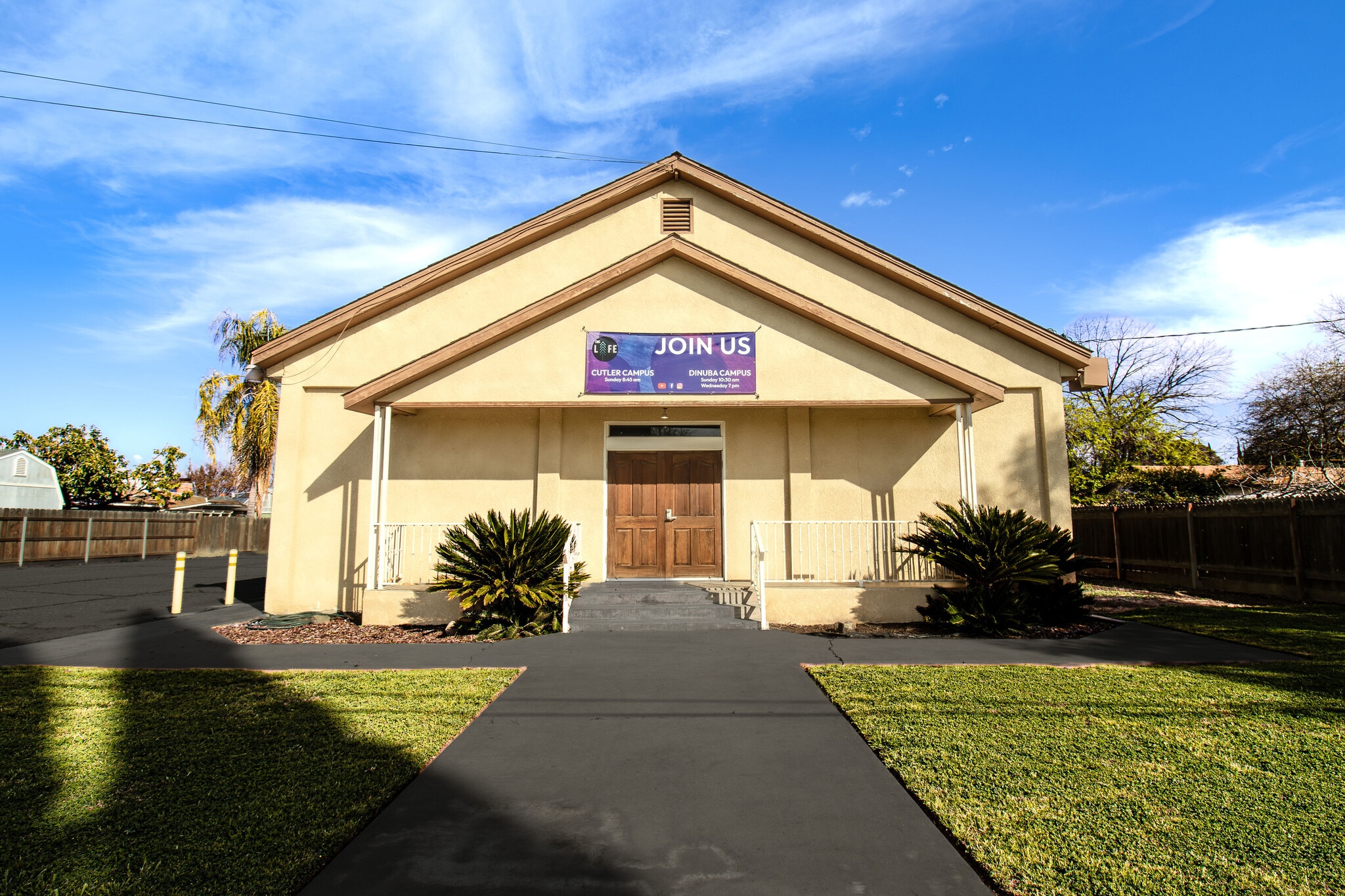 40448 Mueller Rd, Cutler, CA for Sale