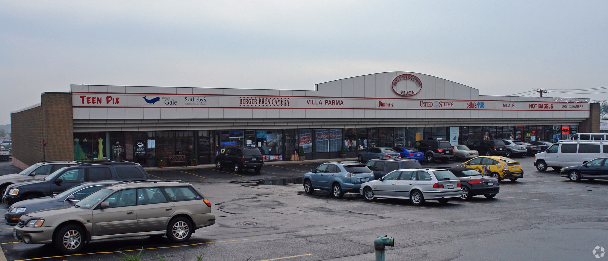 222-236 W Jericho Tpke, Syosset, NY for Rent