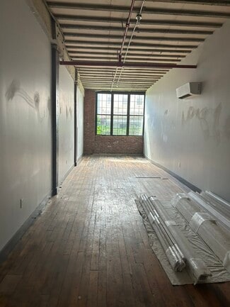 Brooklyn, NY Office, Flex, Industrial - 250 44th St