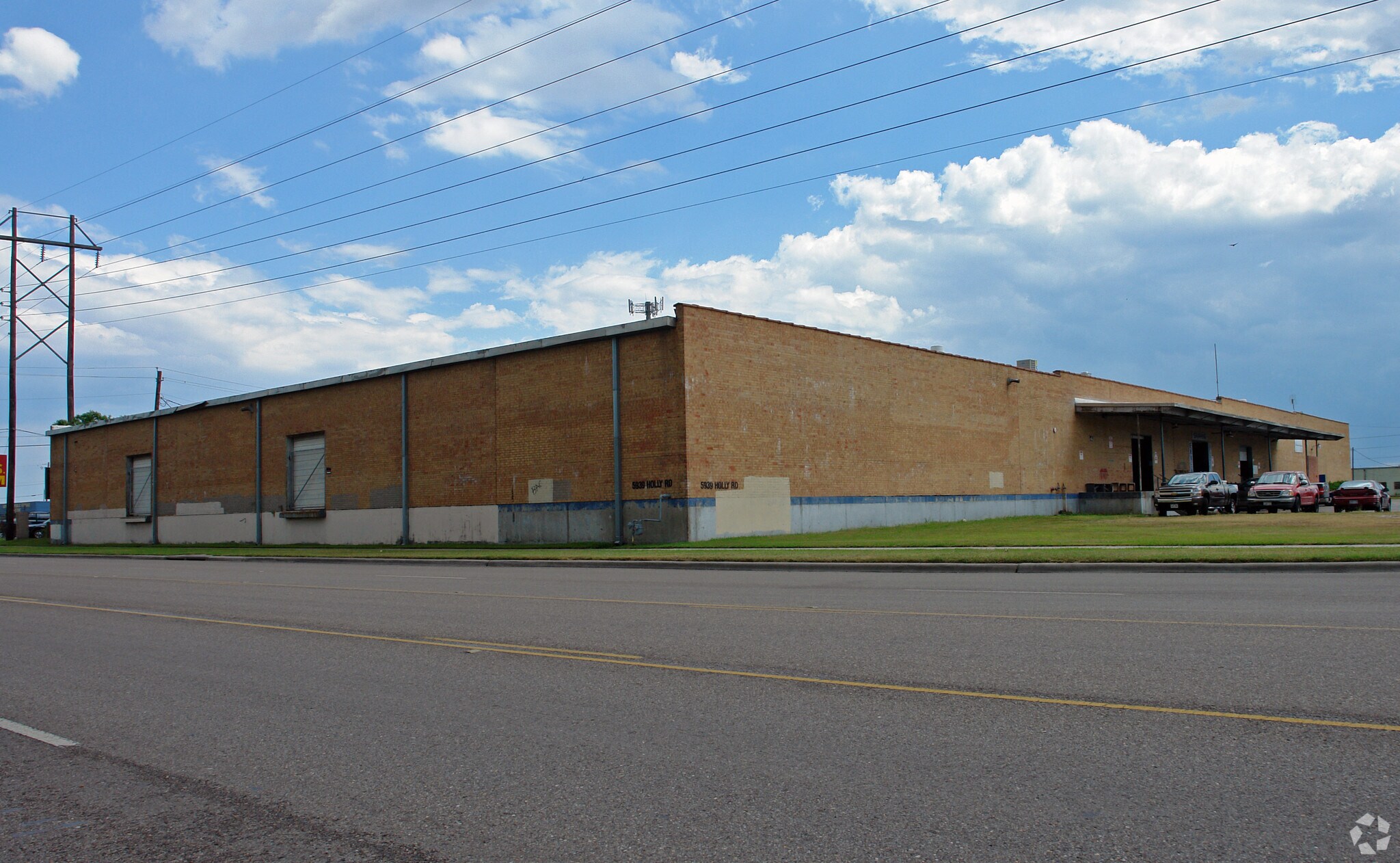 5939 Holly Rd, Corpus Christi, TX for Rent
