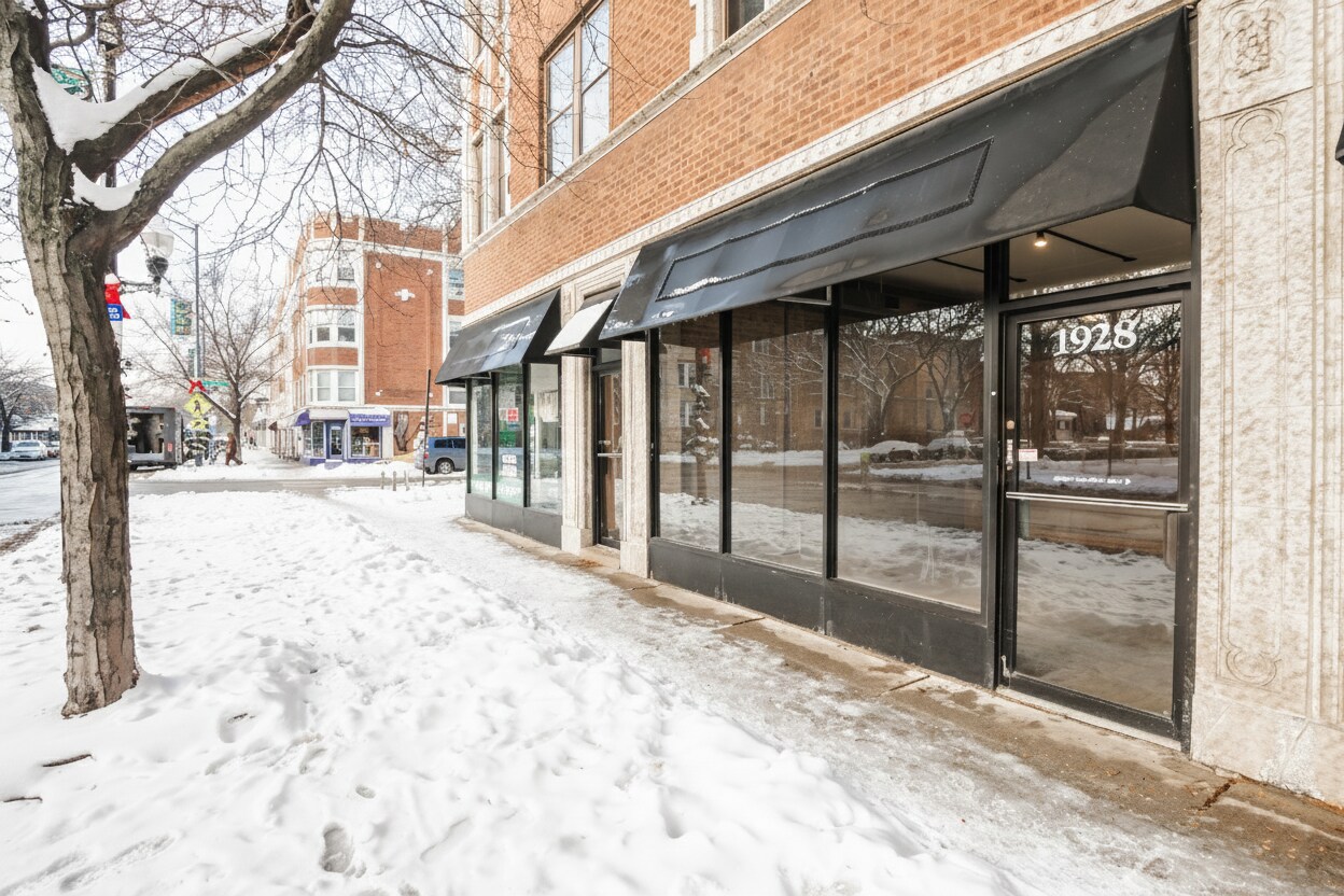 1928 W Montrose Ave, Chicago, IL for Rent