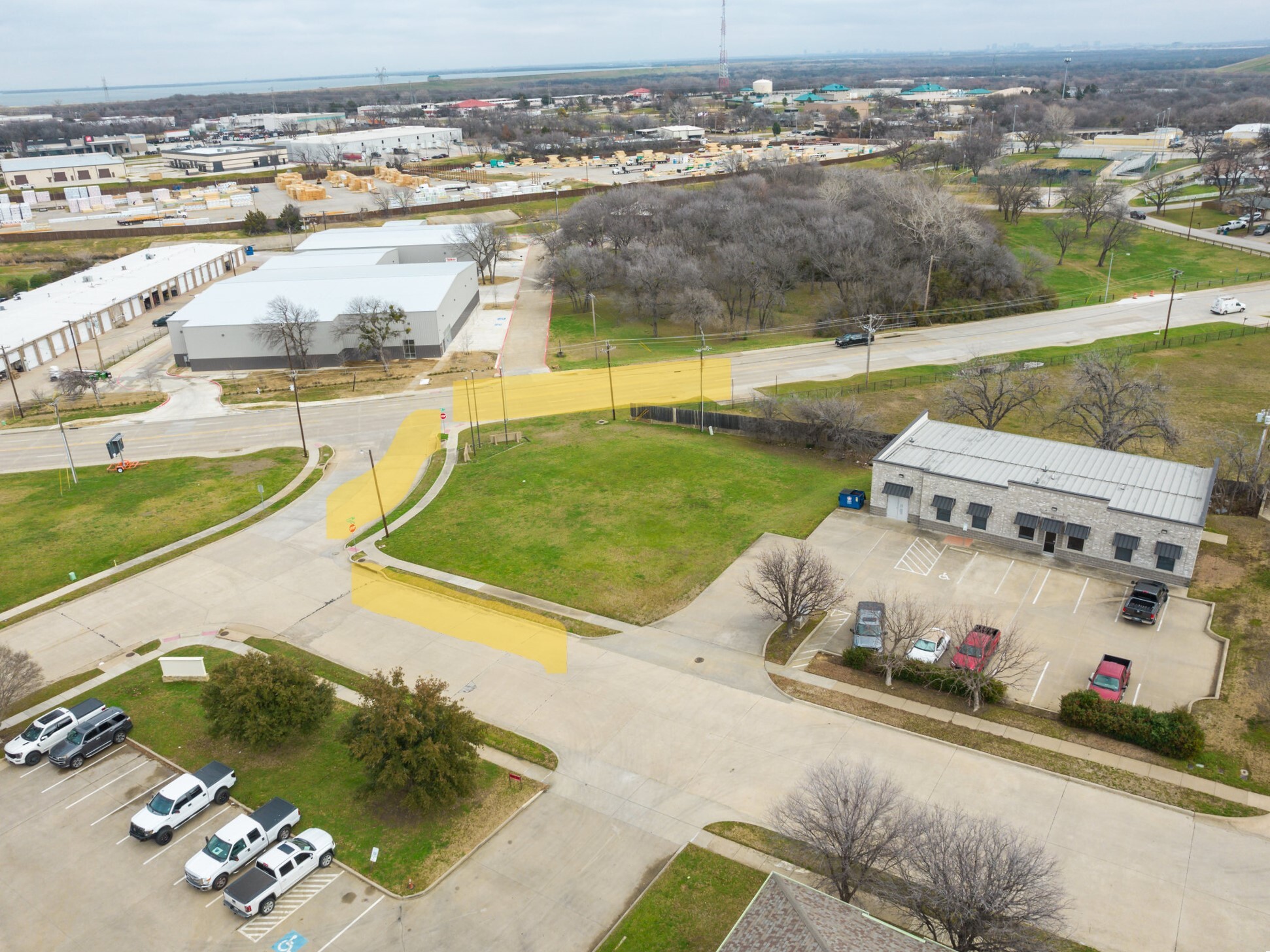 802 Office Park Cir, Lewisville, TX for Sale