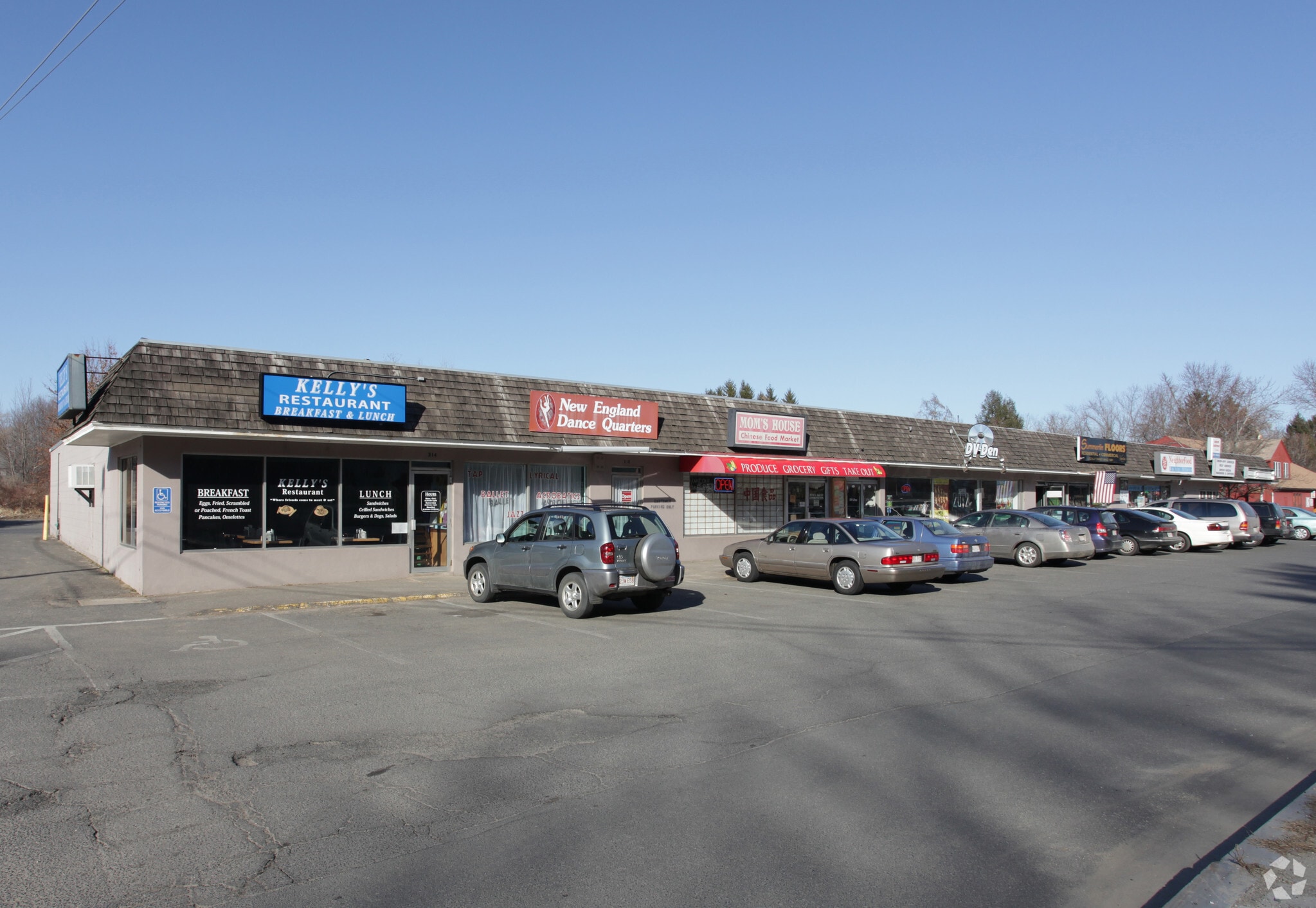 314-326 College St, Amherst, MA for Rent