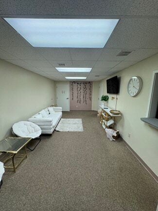 Wolcott, CT Office, Office/Medical - 464 Wolcott Rd