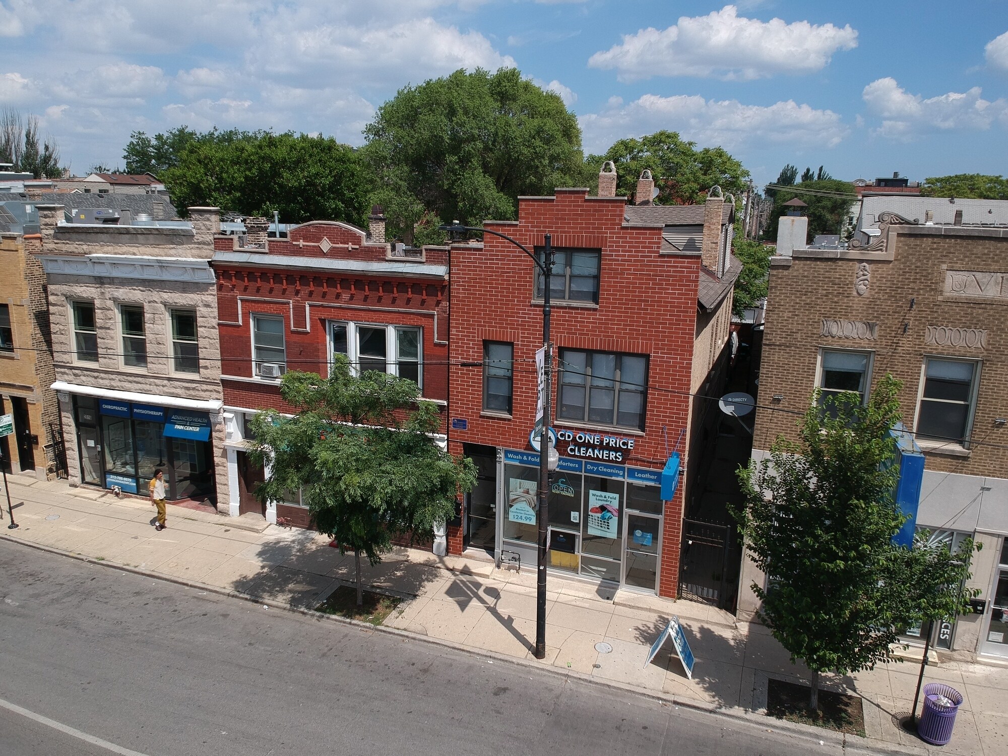 2010 W Chicago Ave, Chicago, IL for Sale