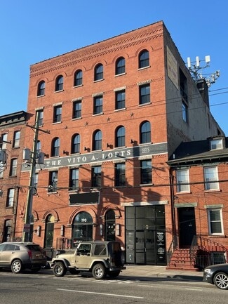 Jersey City, NJ Office, Retail, Flex - 190 Christopher Columbus Dr Jersey City, NJ Office, Retail, Flex - 190 Christopher Columbus Dr