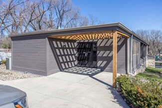 Des Moines, IA Office - 5001 SW 9th St