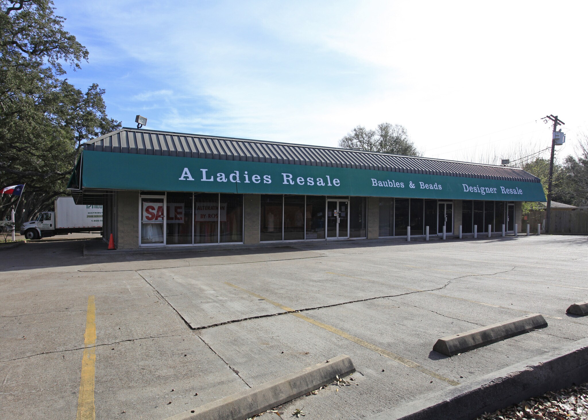 603 E Main St, League City, TX for Rent