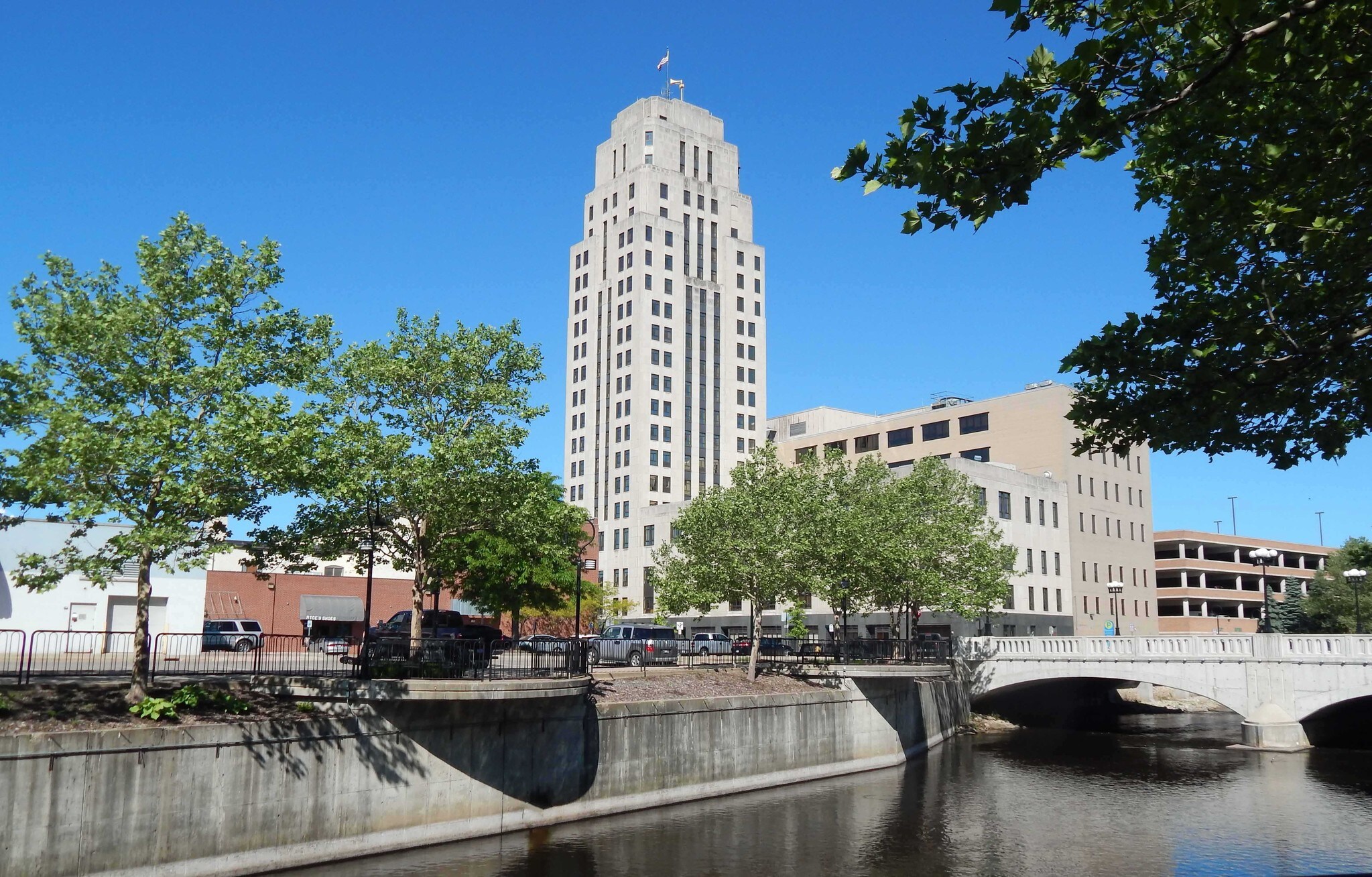 70 Michigan Ave W, Battle Creek, MI for Rent