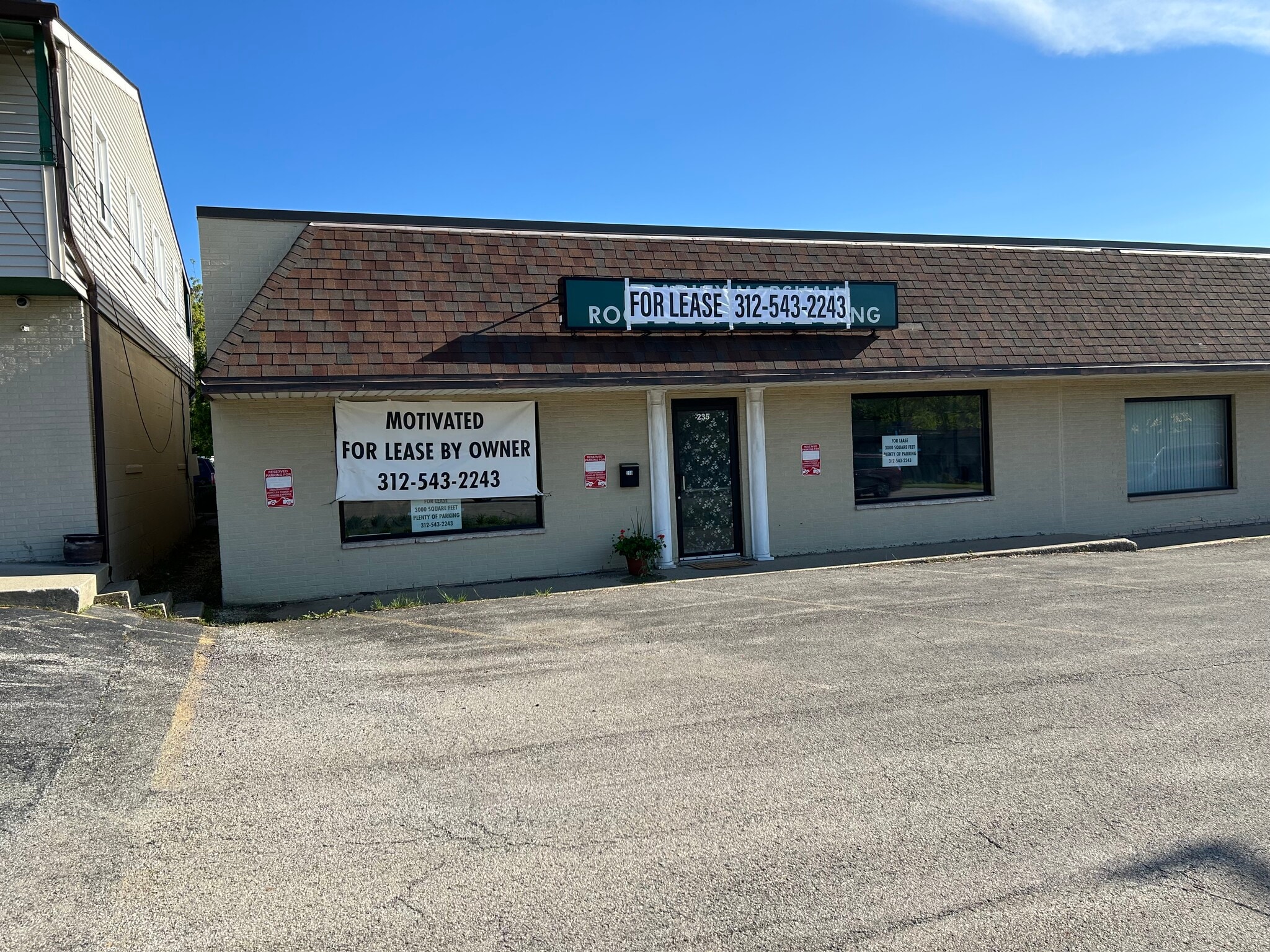 235-237 Peterson Rd, Libertyville, IL for Rent