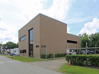 Houston, TX undefined - 2441 Bartlett St