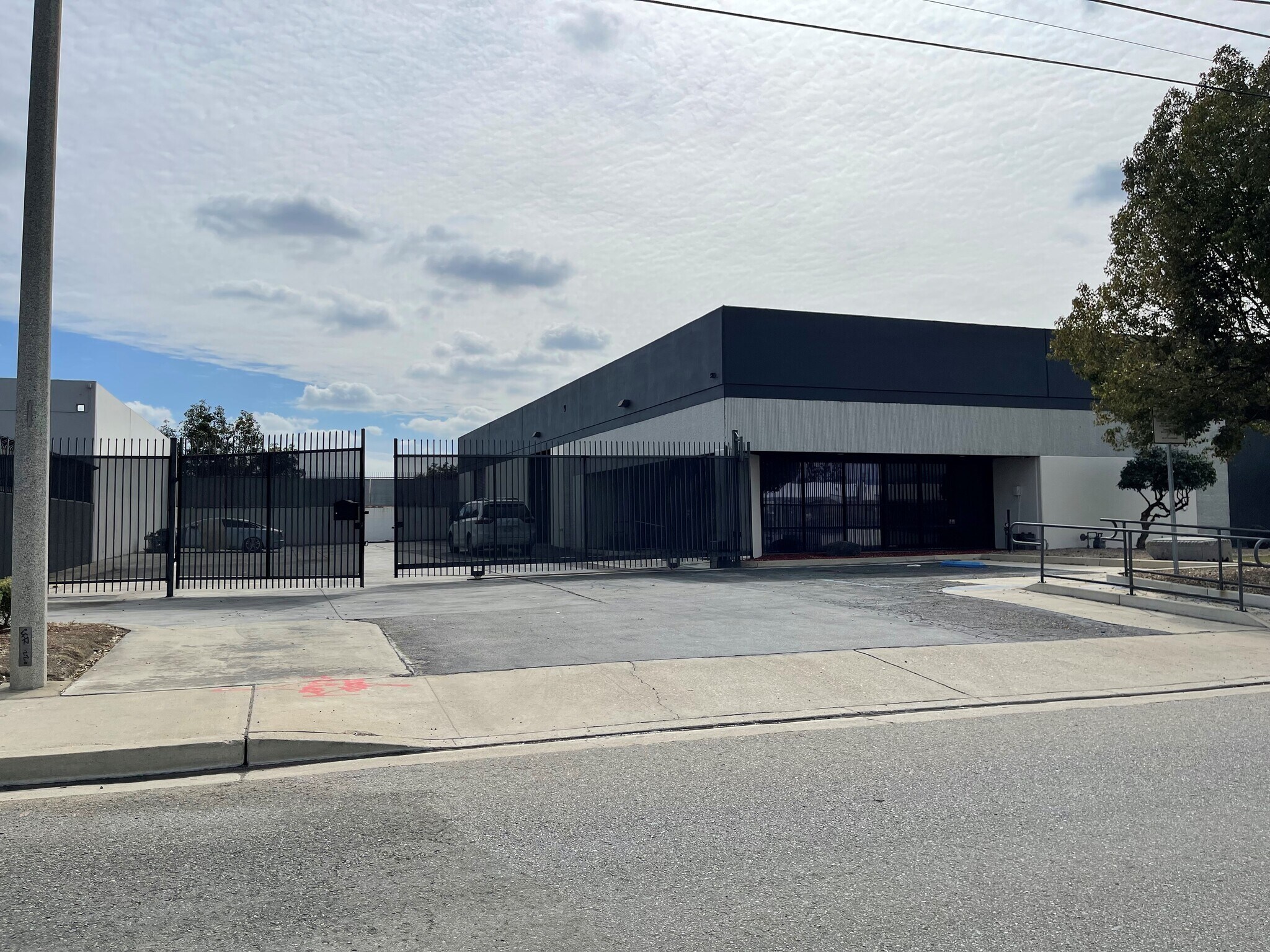 5235 State St, Montclair, CA for Rent
