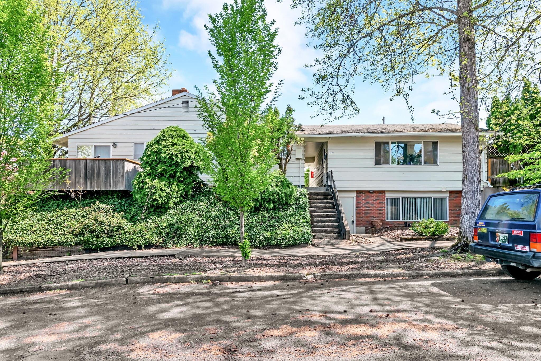 3454-3460 SE Cora Dr, Portland, OR for Sale