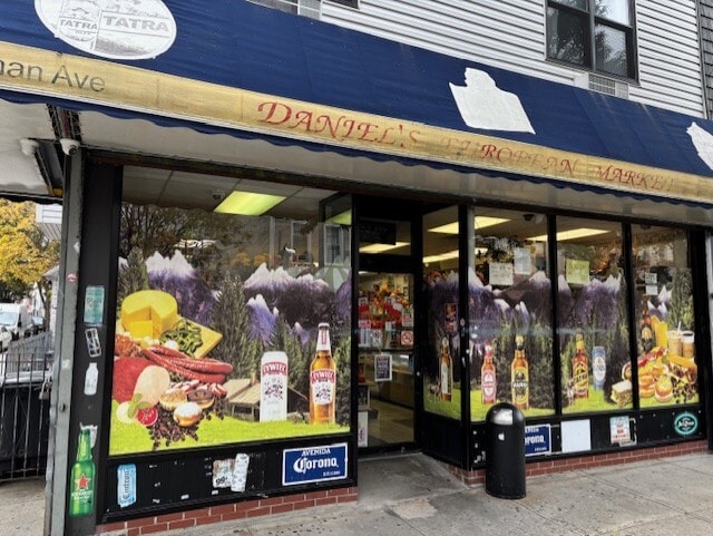 152 Norman Ave, Brooklyn, NY for Rent