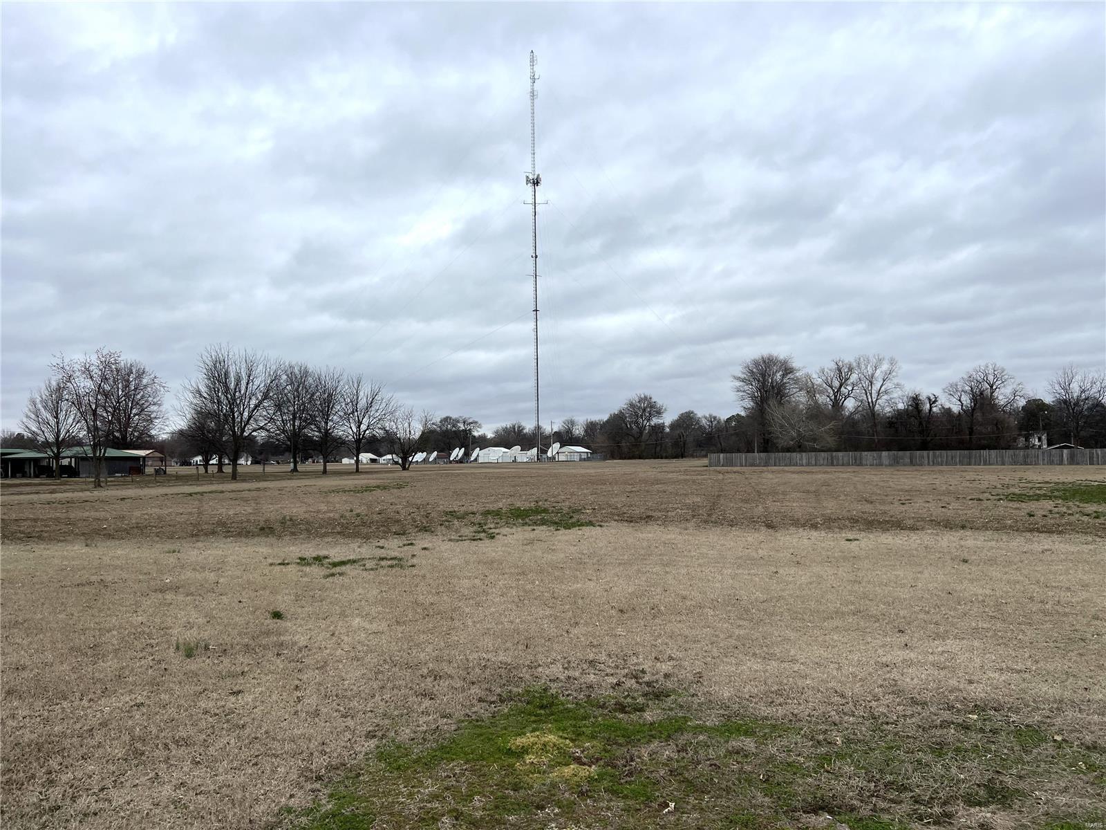 1097 S Jackson St, Kennett, MO for Sale