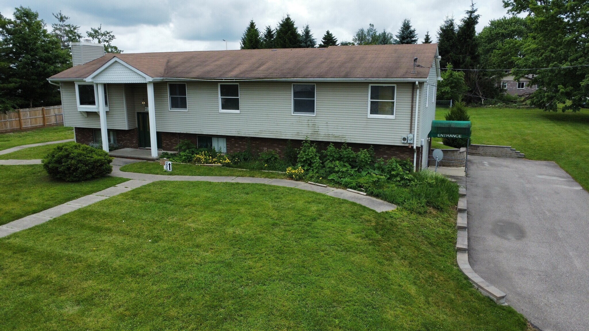 3965 Parsons Rd, Howell, MI for Sale