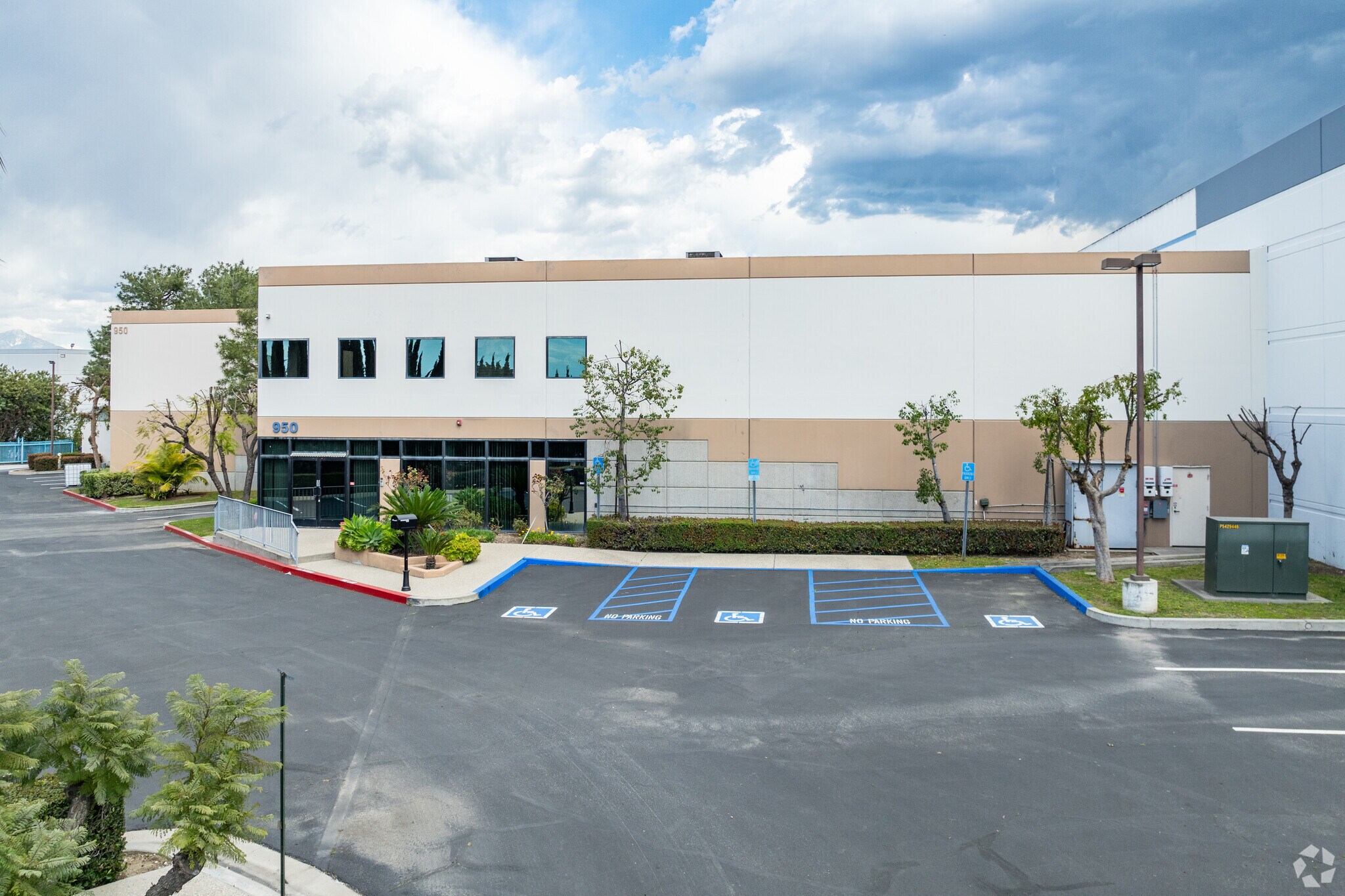 950 S Hatcher Ave, City of Industry, CA for Rent