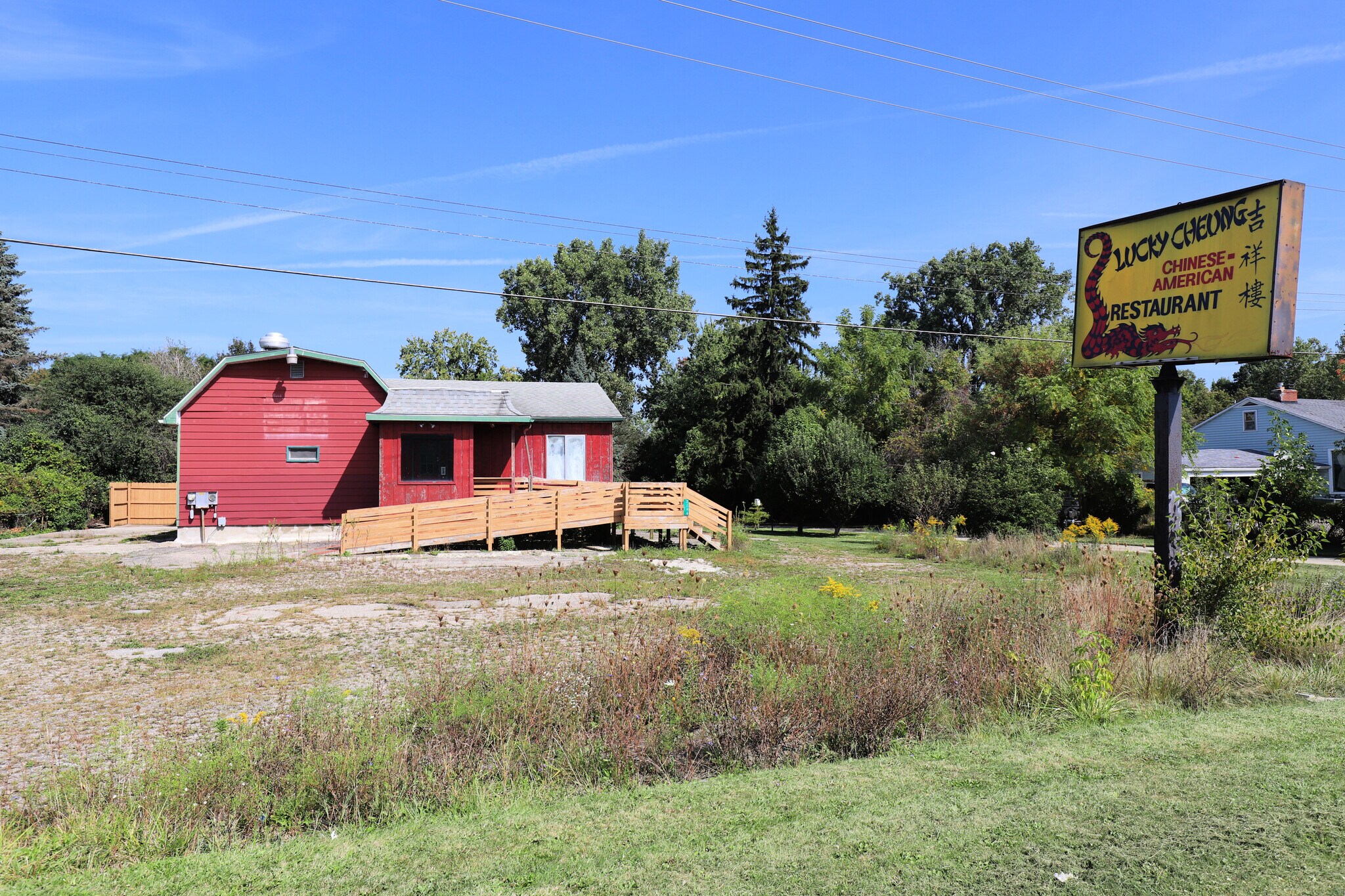 2246 W Coldwater Rd, Flint, MI for Sale