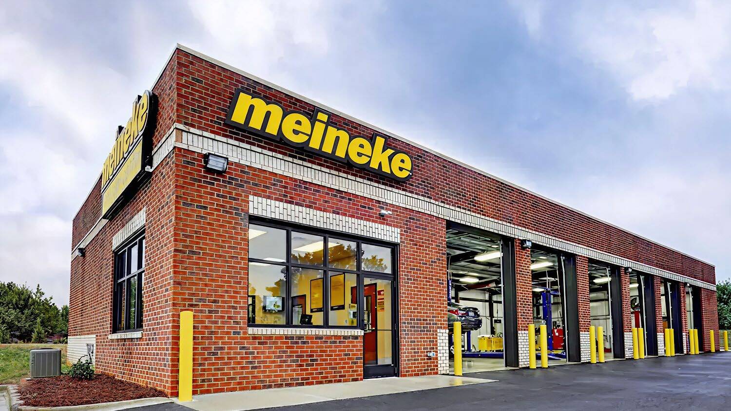 4868 Ledgewood Dr, Medina, OH for Sale