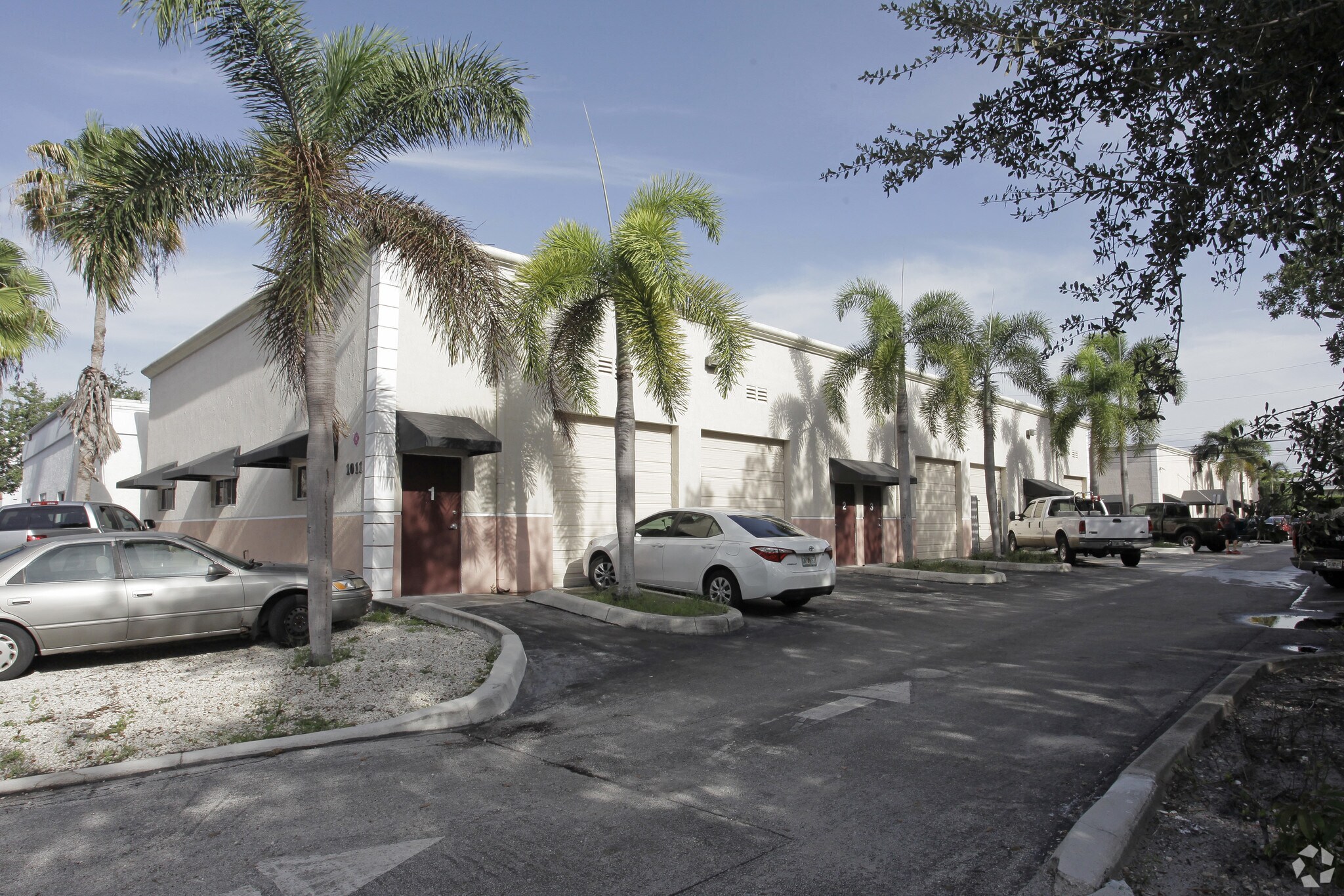 1011 NW 51st St, Fort Lauderdale, FL for Rent