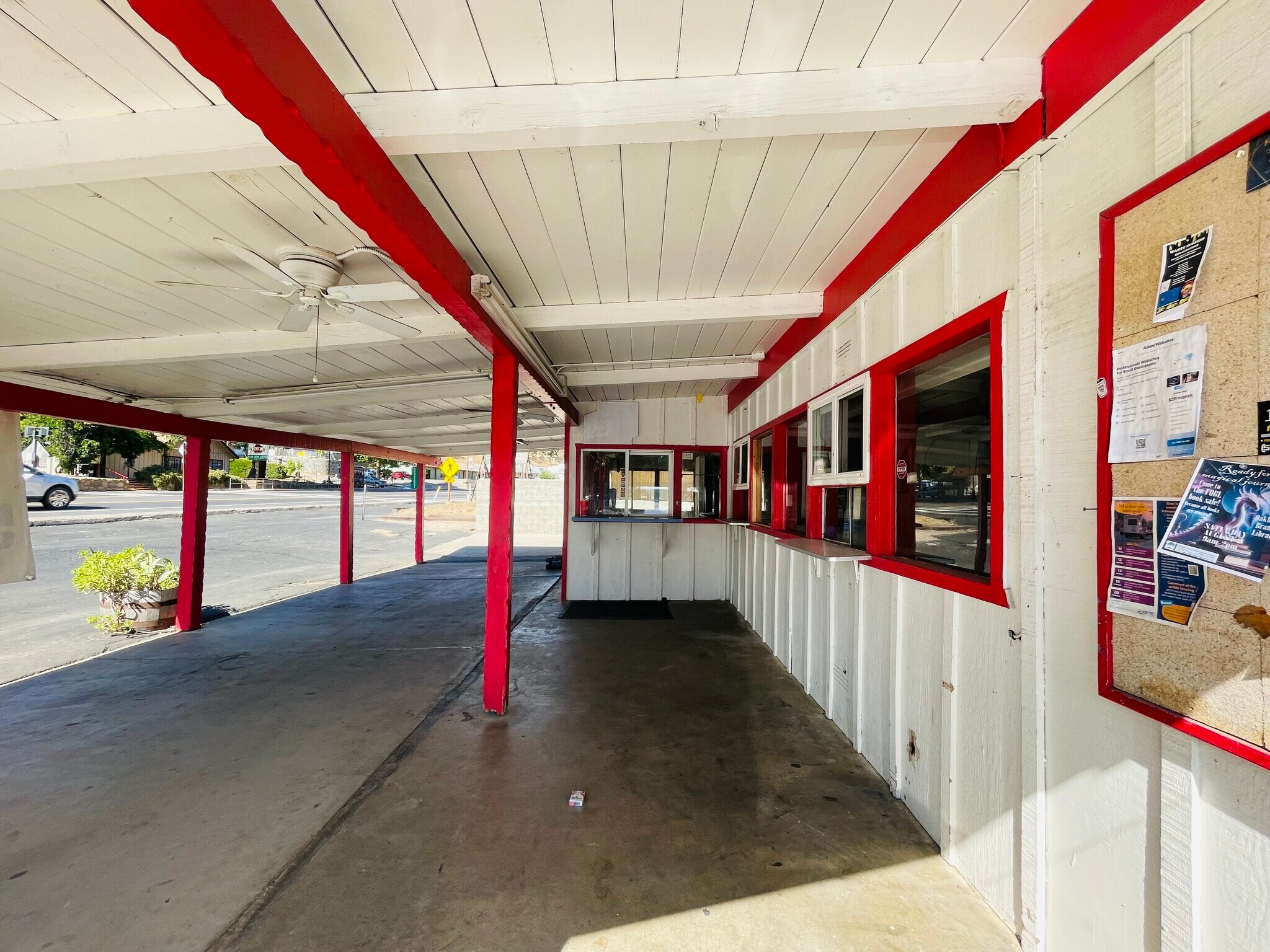35297 Highway 41, Coarsegold, CA for Rent