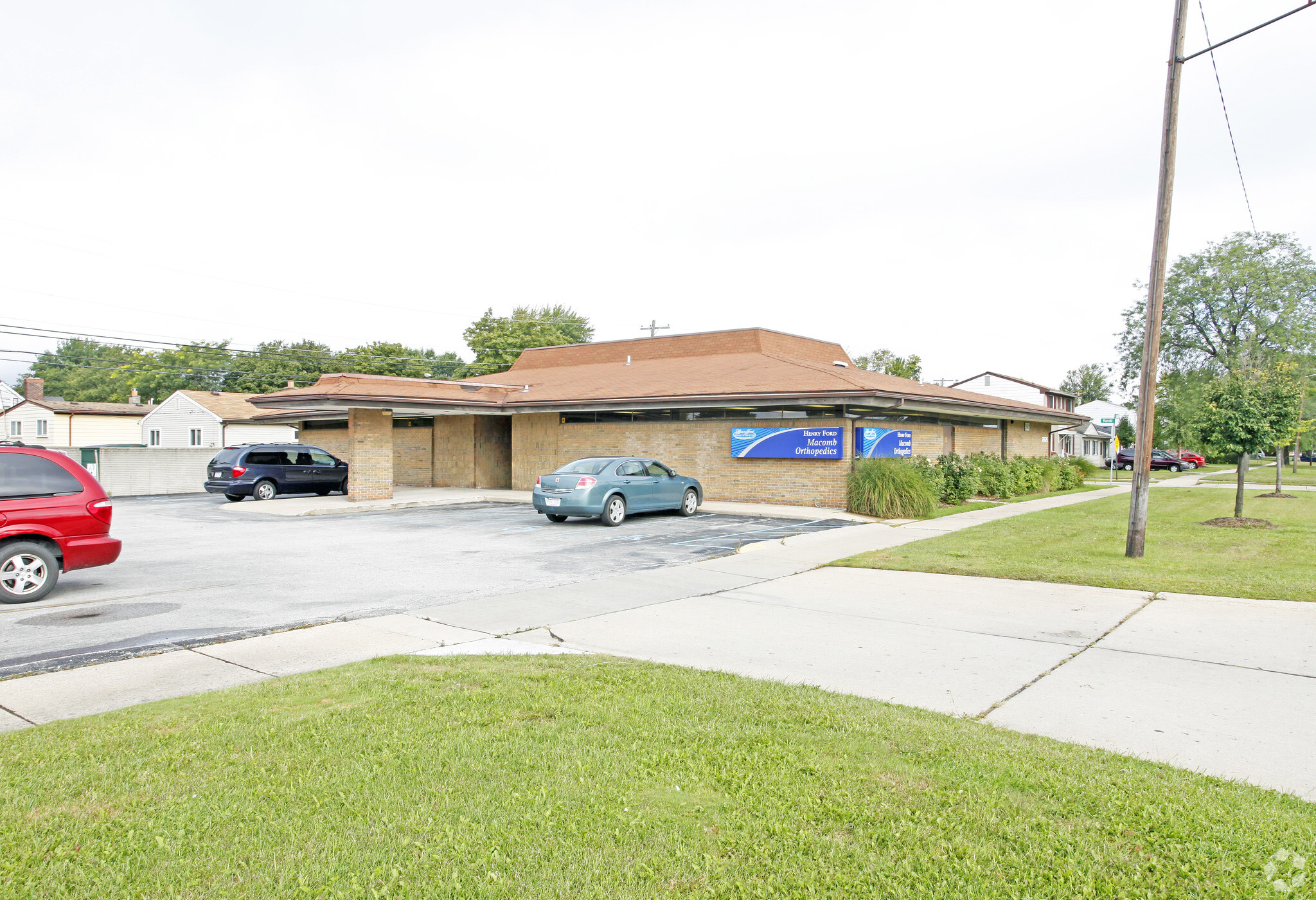 25625-25647 Schoenherr Rd, Warren, MI for Rent