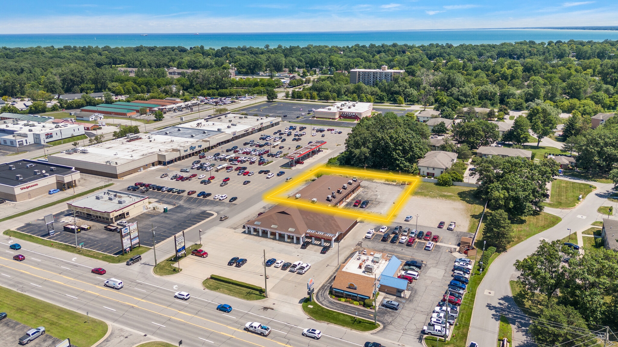 3944-3954 24th Ave, Port Huron, MI for Sale