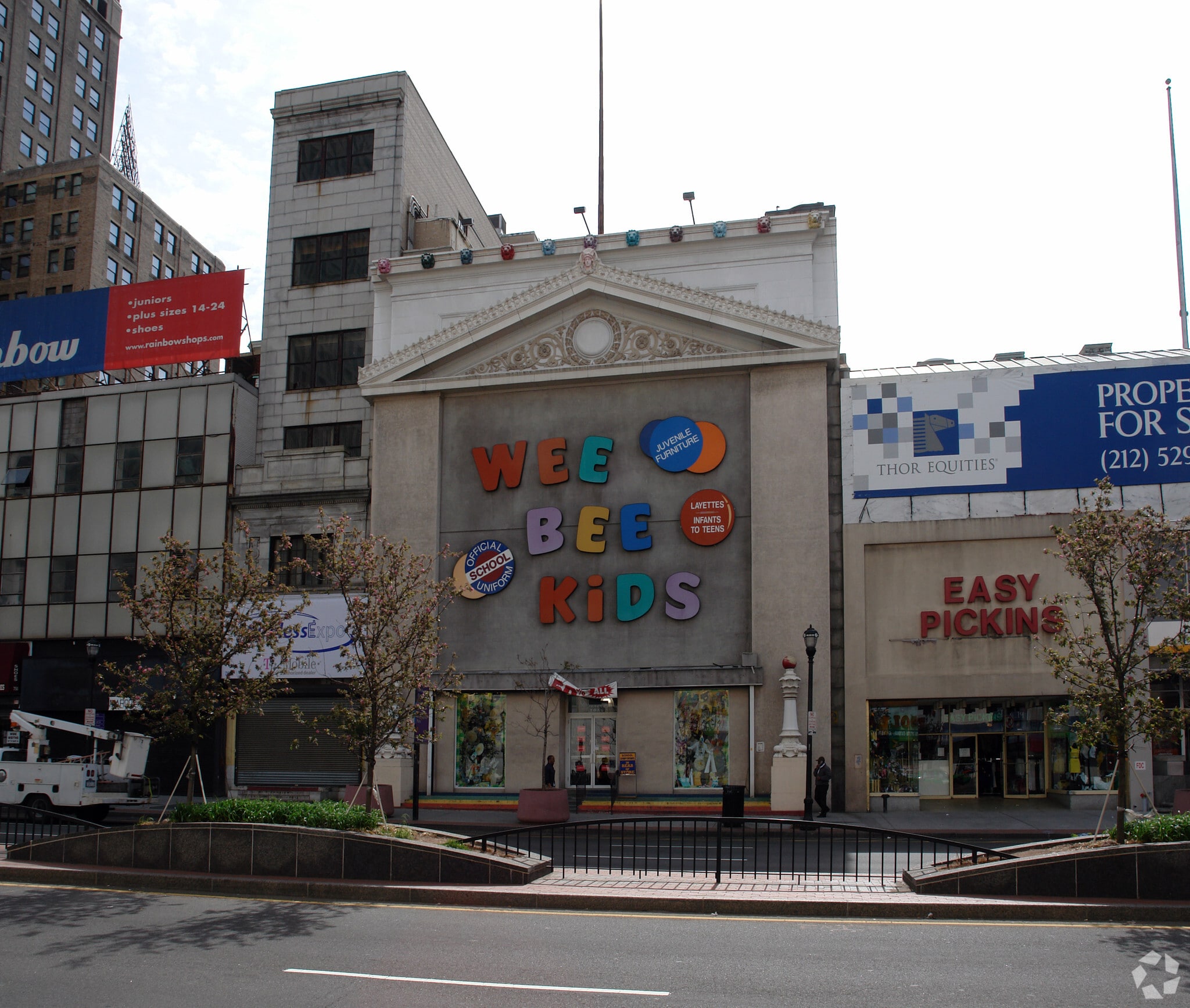 768 Broad St Newark, NJ 07102 Retail Property for Lease on