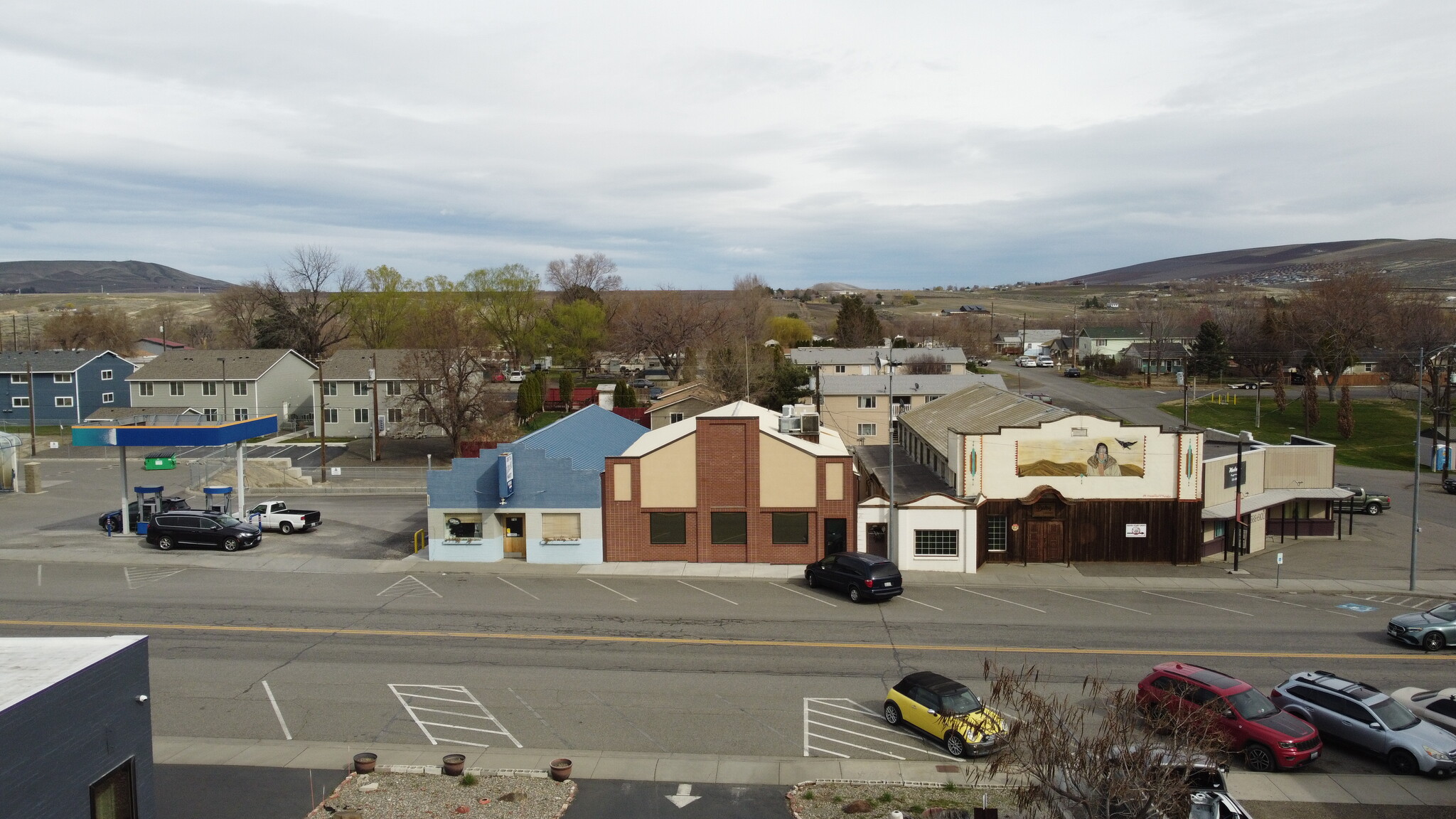 708 9th St, Benton City, WA for Sale