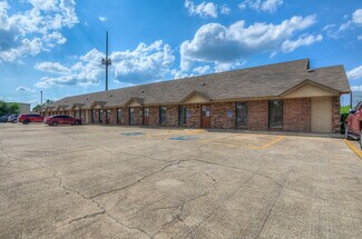Moore, OK Office - 221 N Service Rd
