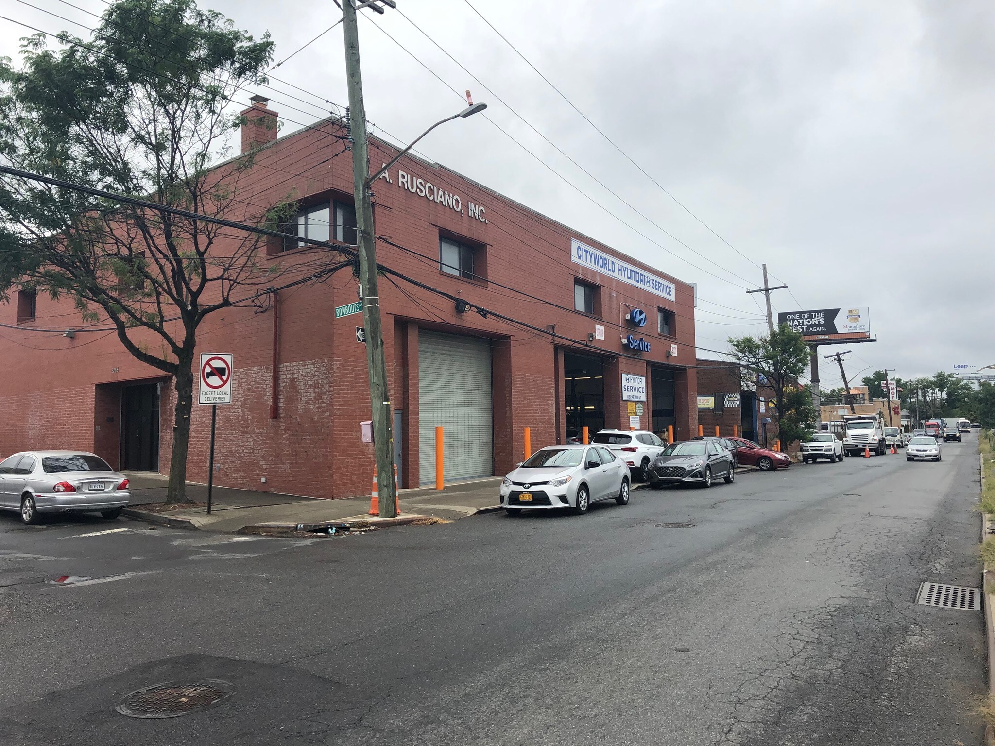 2245-2249 New England Thruway, Bronx, NY for Rent