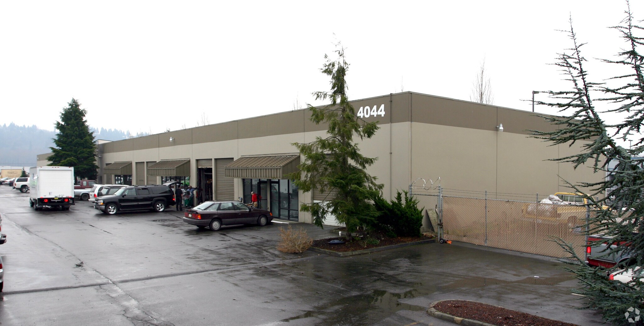 4044 Auburn Way N Auburn, WA 98002 Industrial Property for Lease on