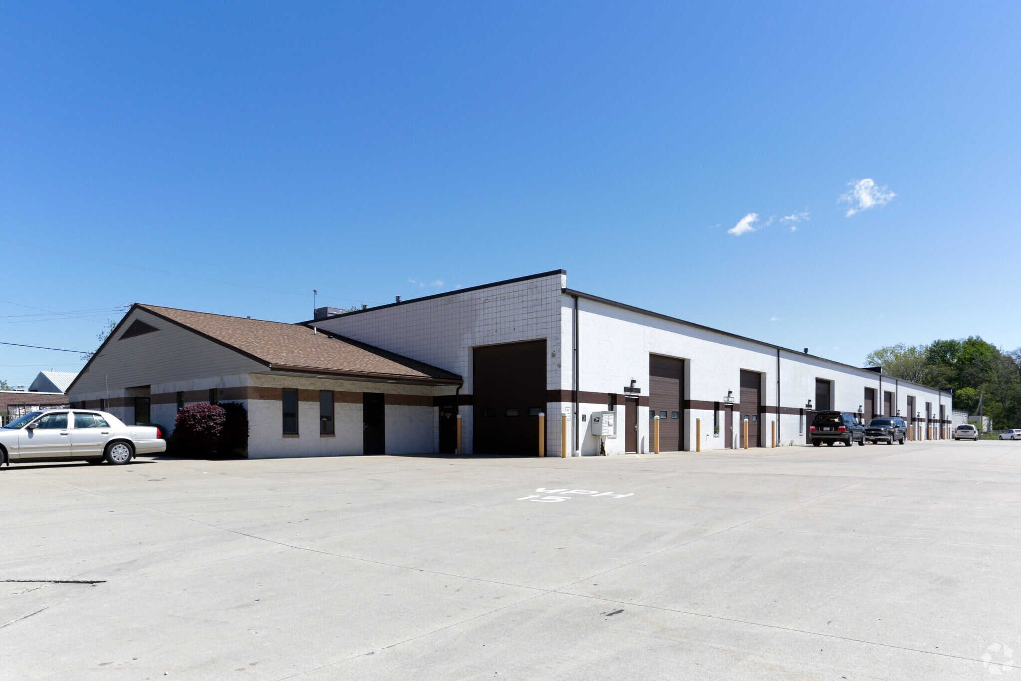 3657 Lost Nation Rd, Willoughby, OH for Rent