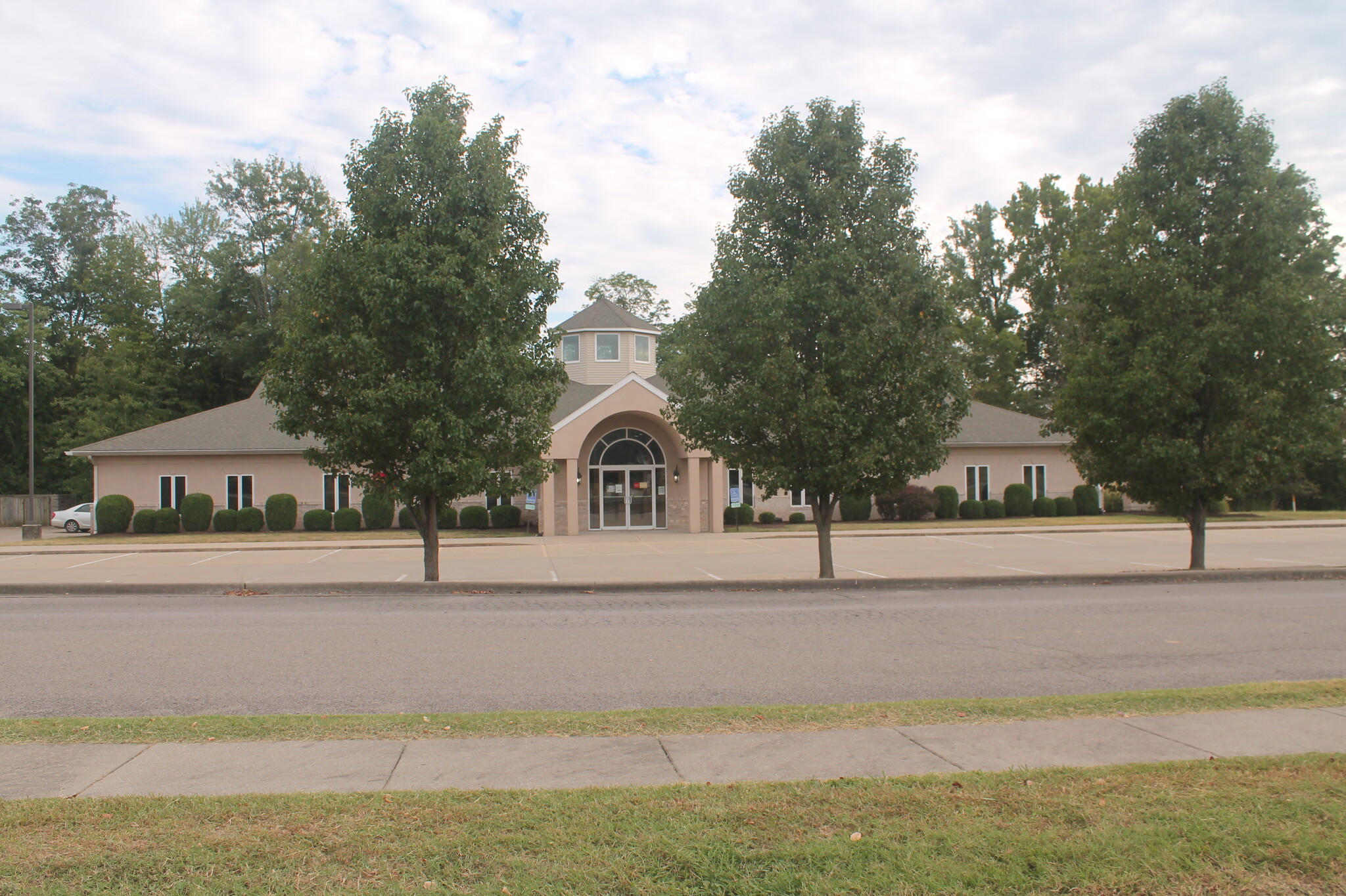 1401 Financial Park, Carbondale, IL for Sale