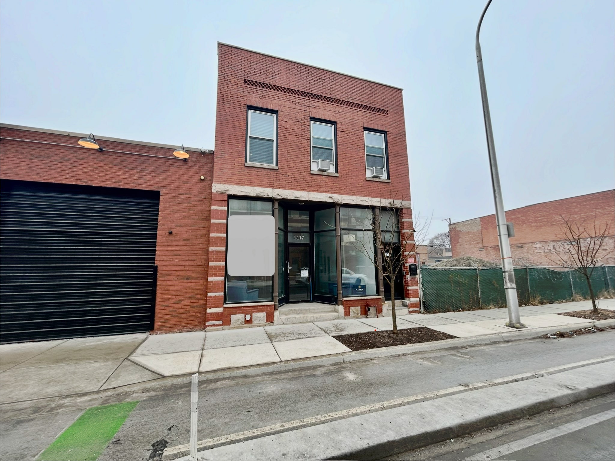 2117 W Grand Ave, Chicago, IL for Rent