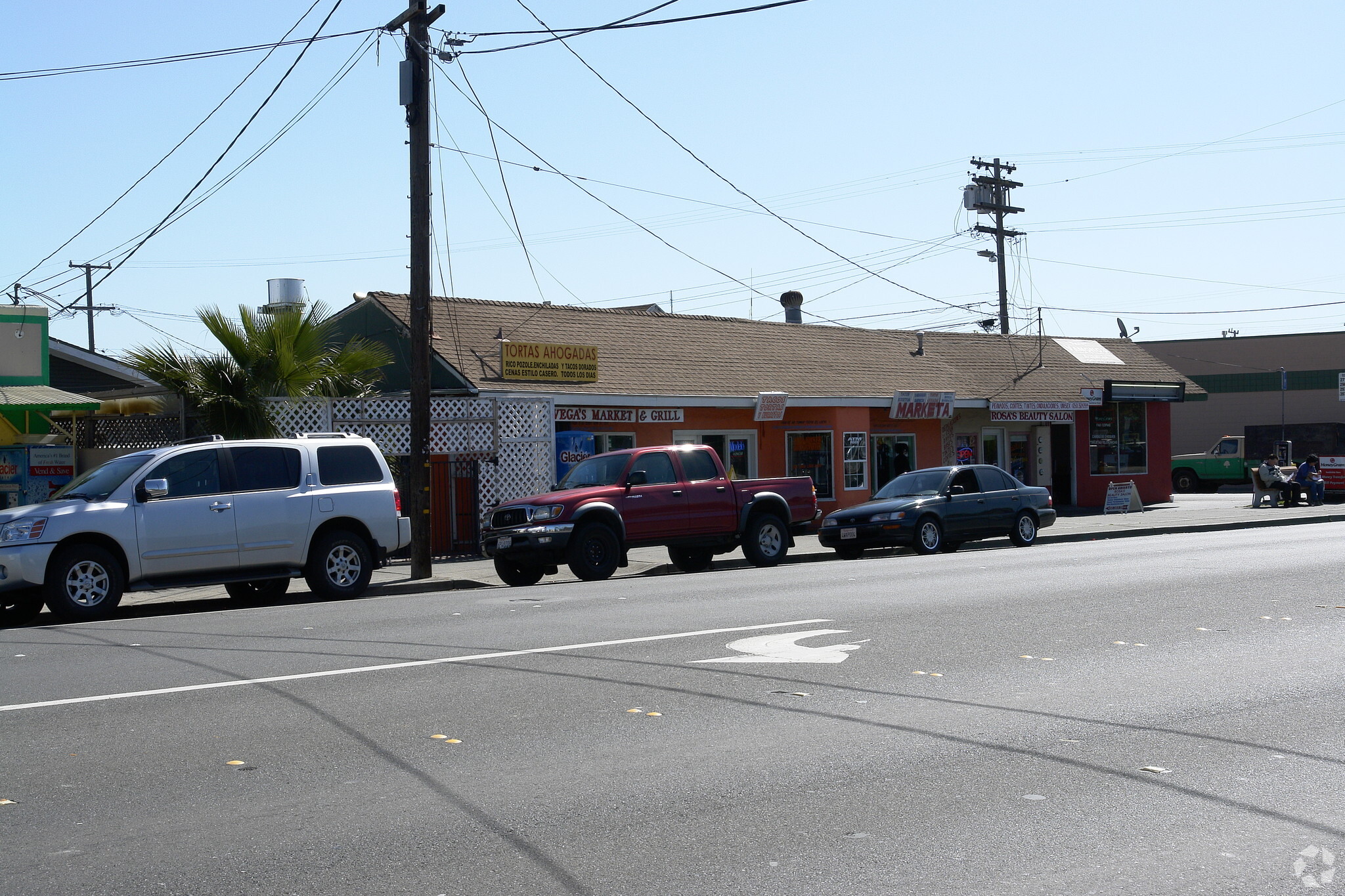 2585 Middlefield Rd, Redwood City, CA for Rent