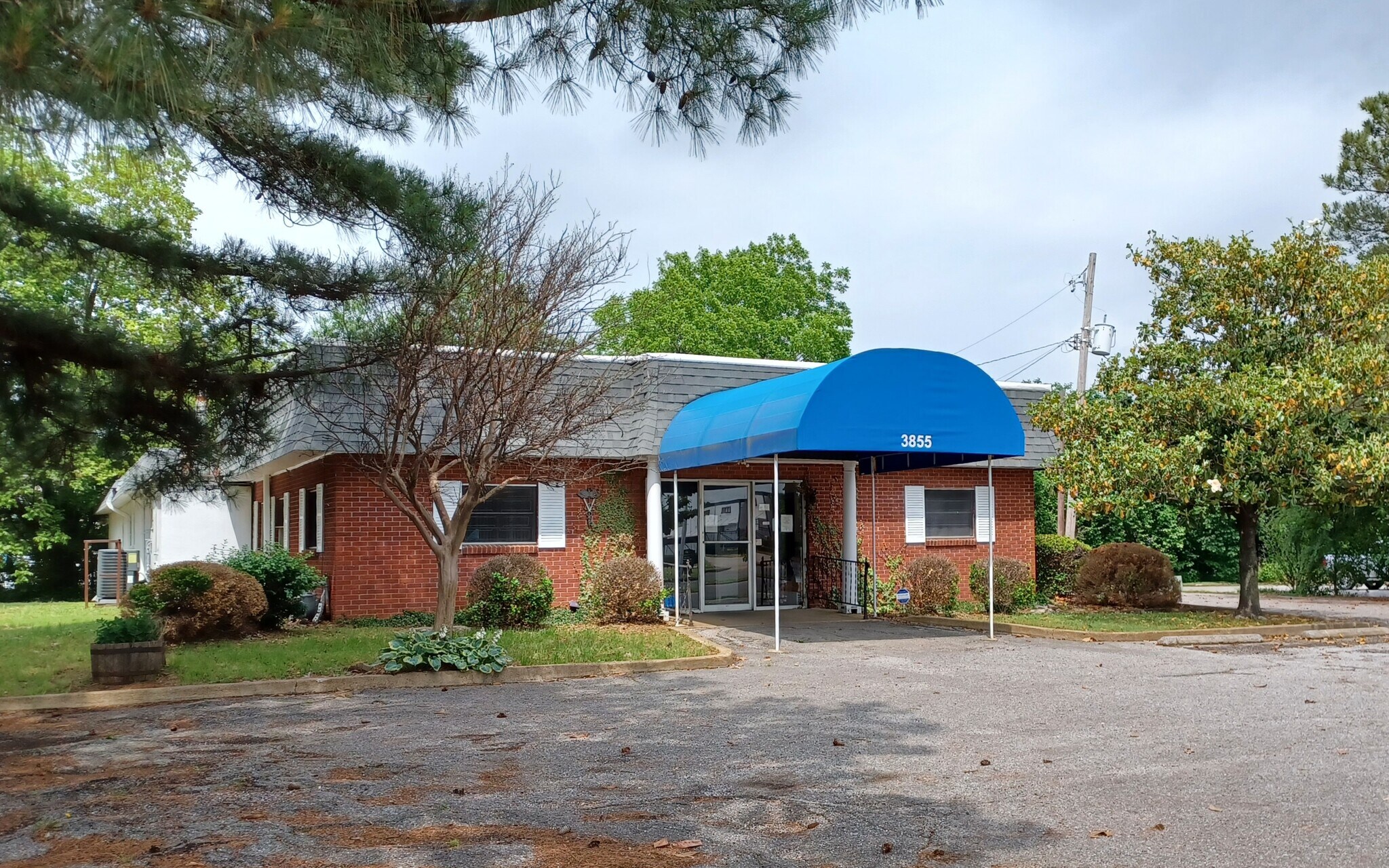 3855 Perkins Rd, Memphis, TN for Sale