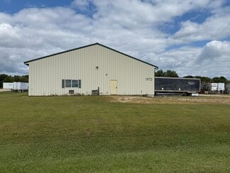 Waupaca, WI Industrial - 1975 Spindt Dr