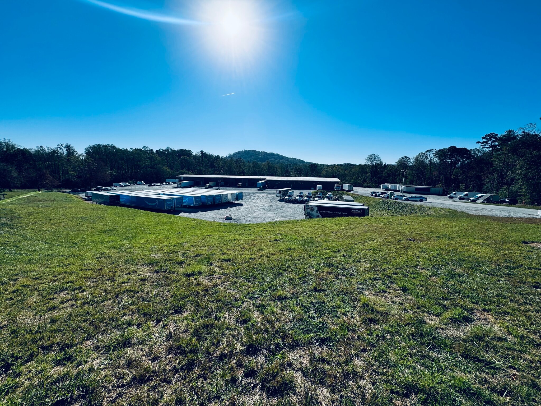 219 Commercial Hill Dr, Hendersonville, NC for Rent