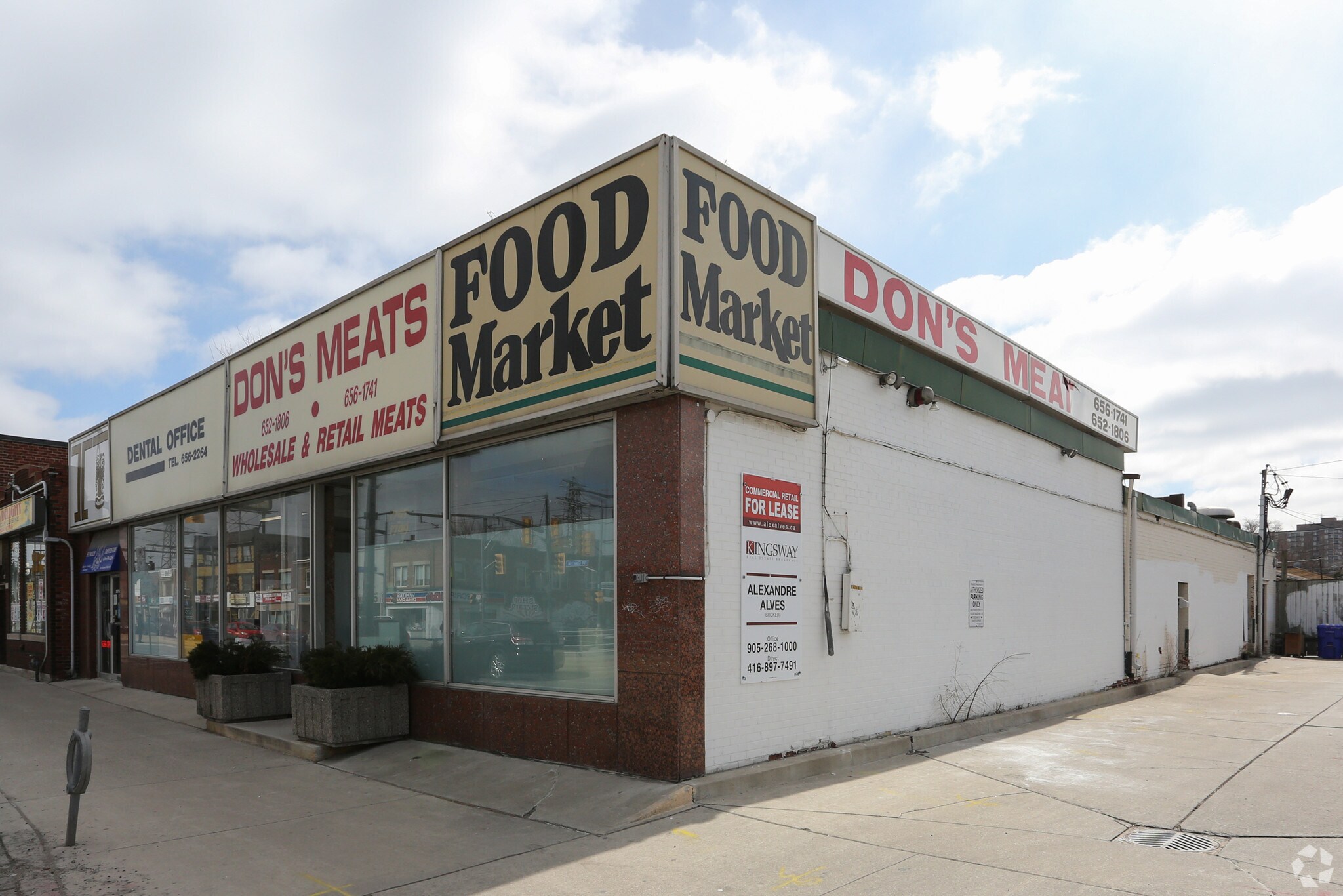 1747-1749 St Clair Ave W, Toronto, ON for Rent