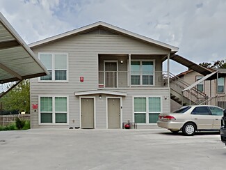 Taylor, TX Apartments - 706 W 6th St