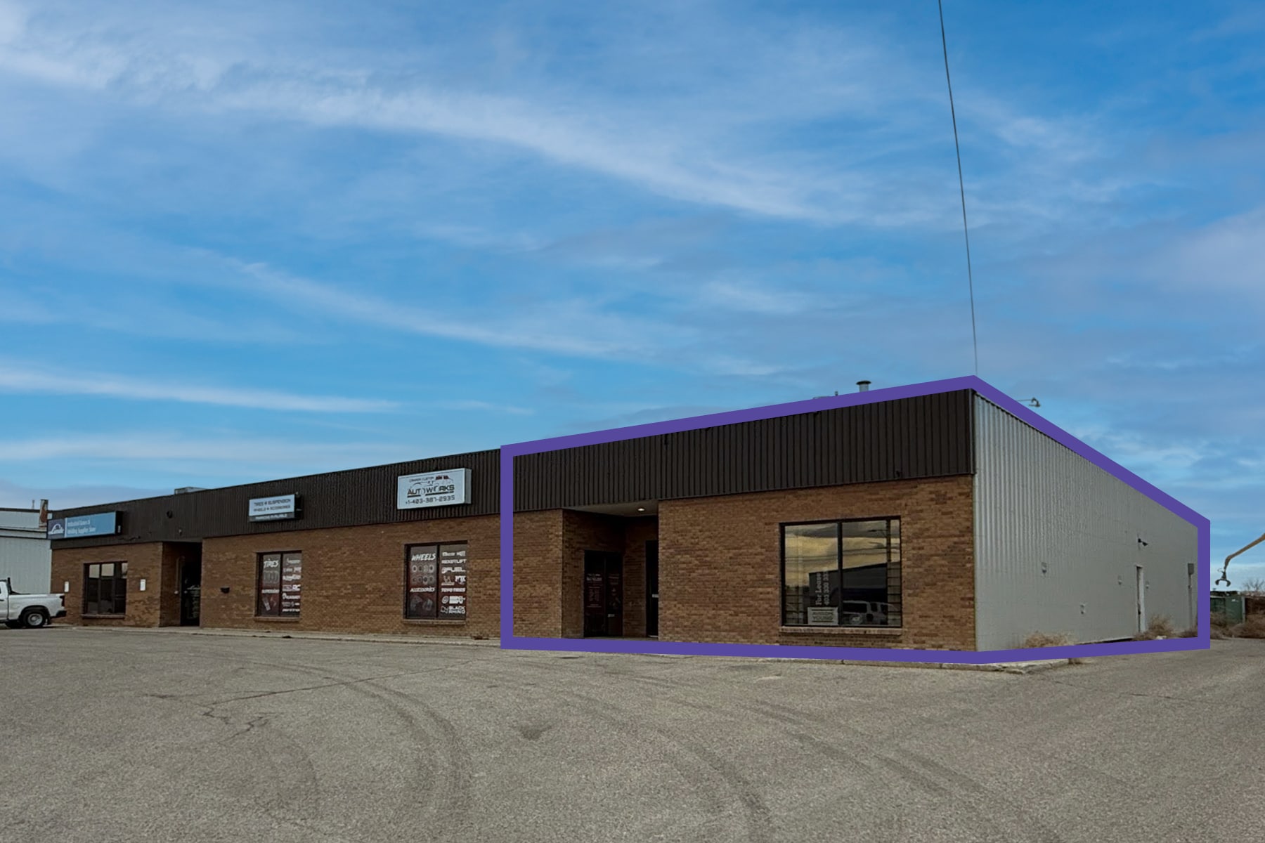 3217 2 Av N, Lethbridge, AB for Rent