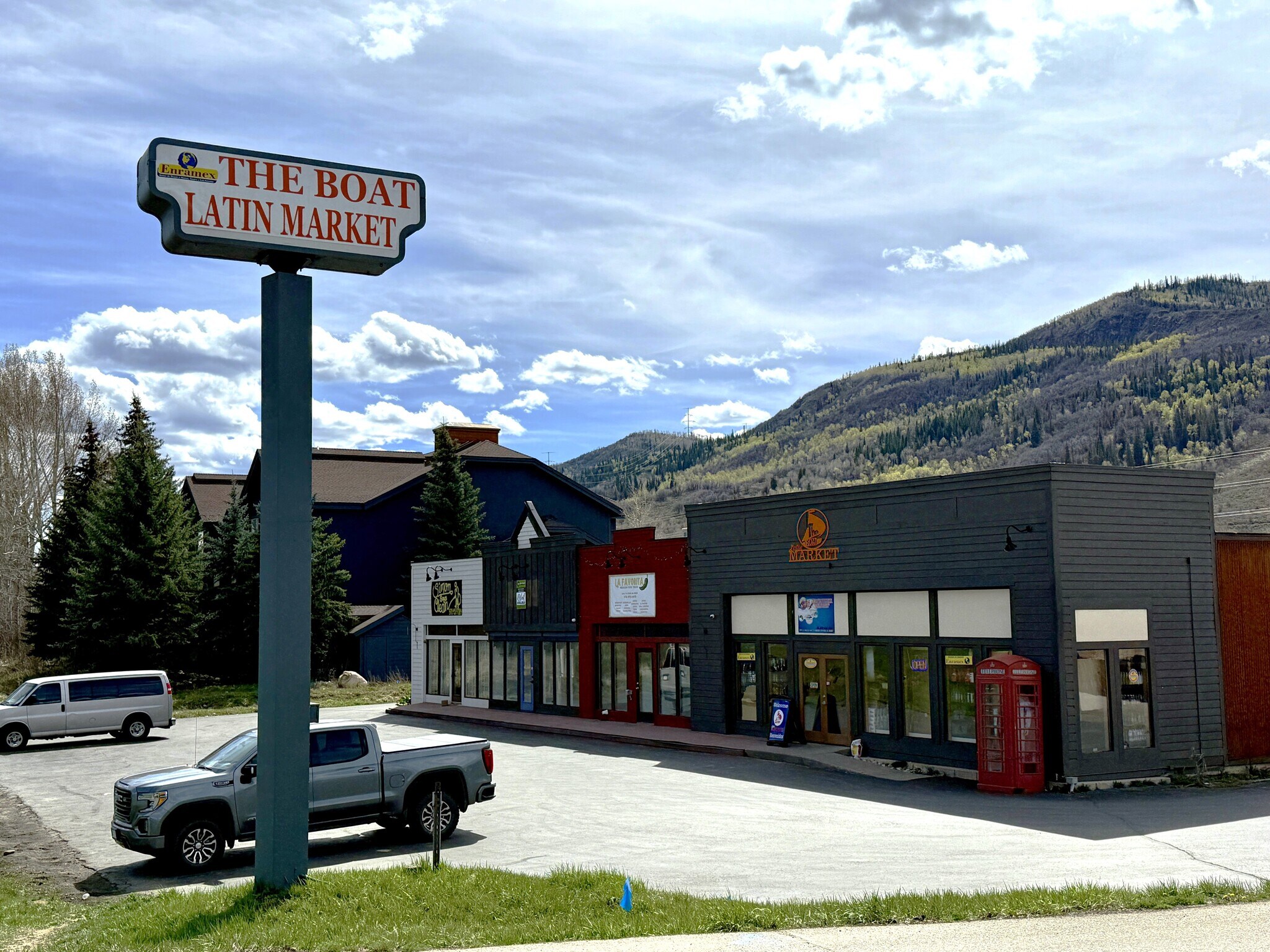 675 S Lincoln Ave, Steamboat Springs, CO for Rent