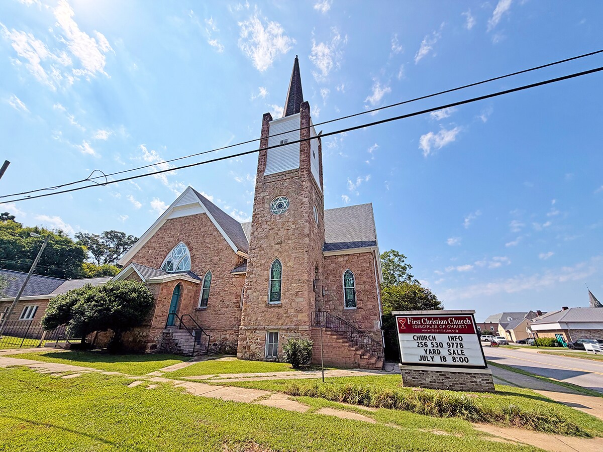 1327 Leighton Ave, Anniston, AL for Sale
