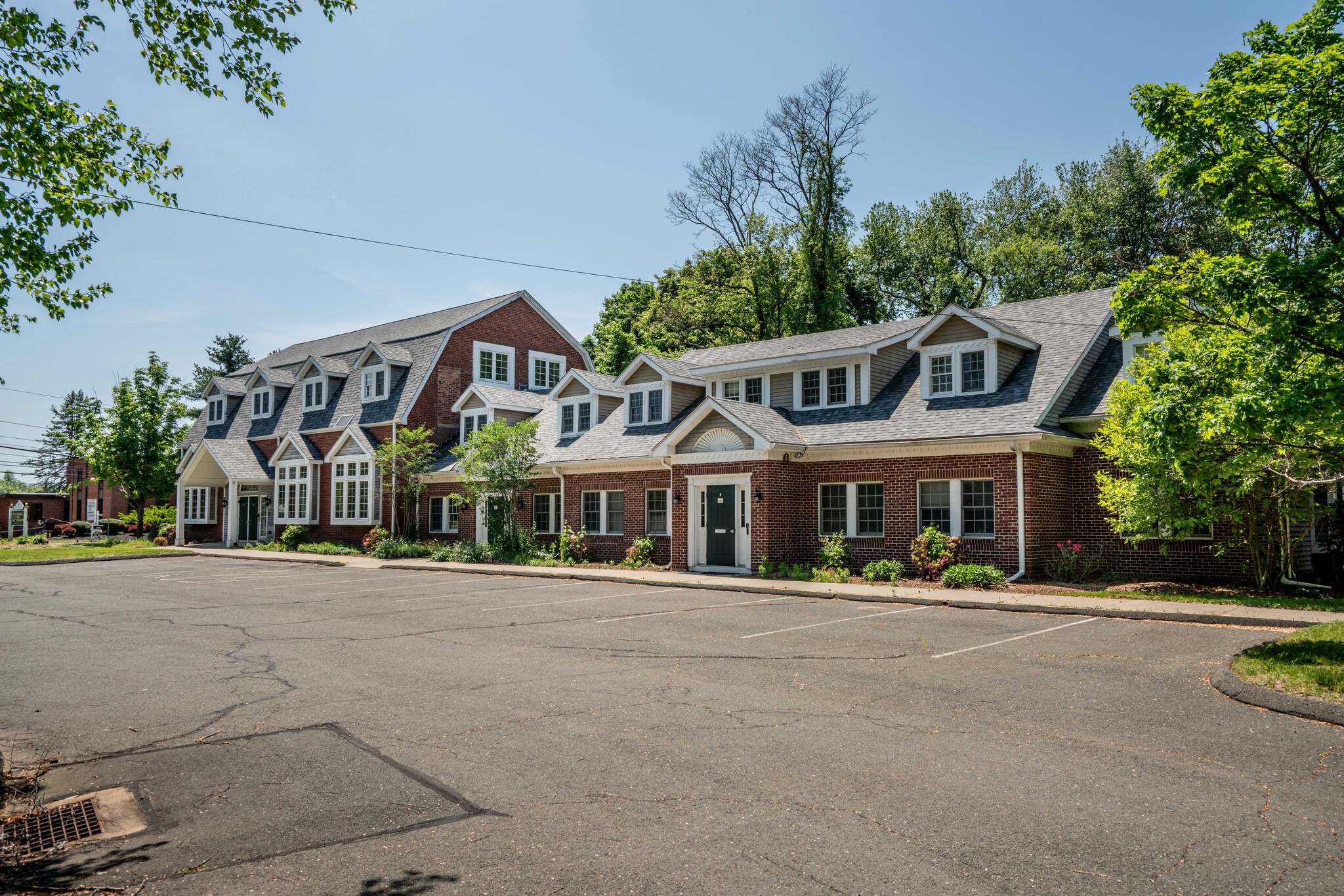 1170 Ellington Rd, South Windsor, CT for Sale