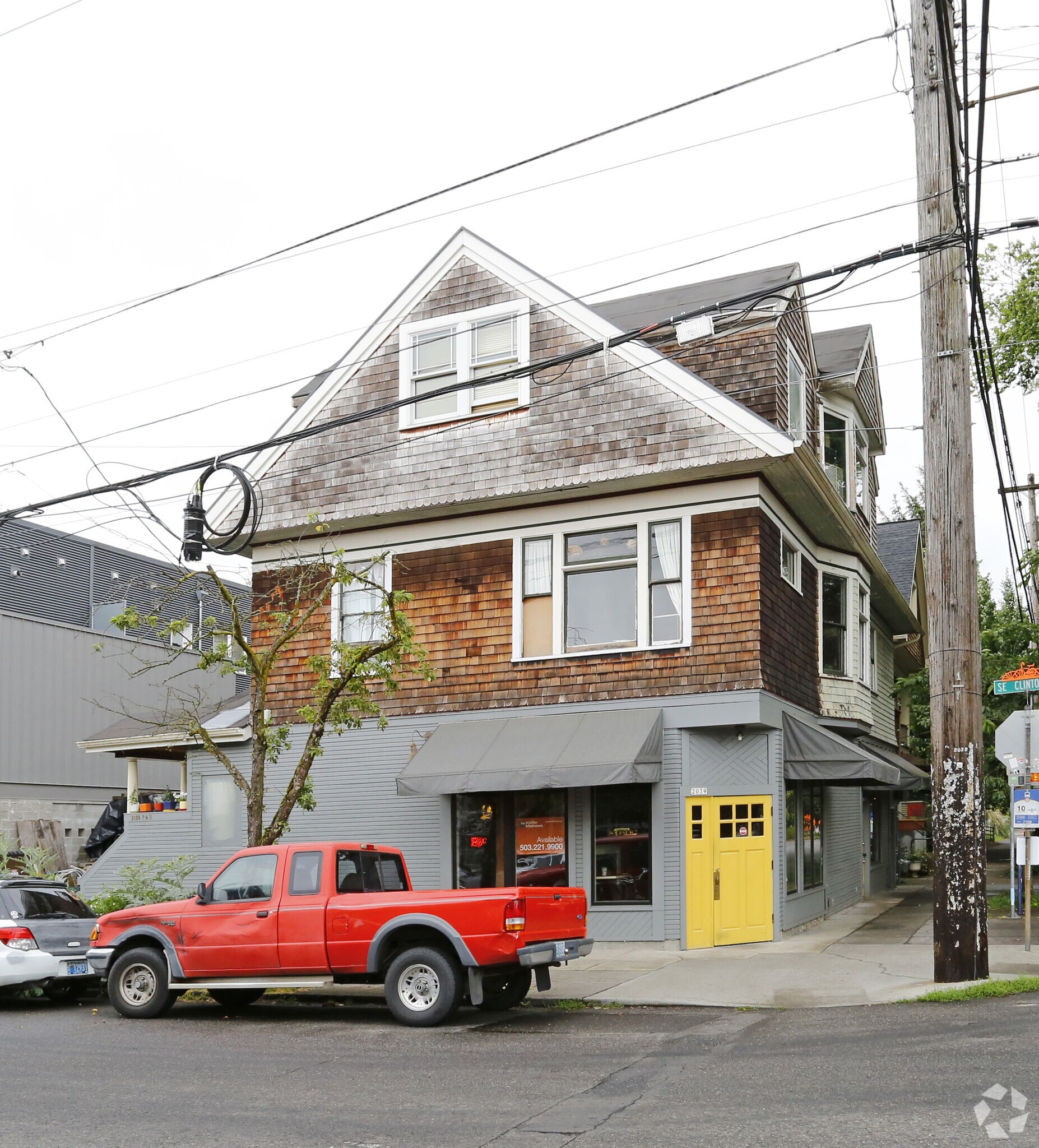 2039 SE Clinton St, Portland, OR for Rent